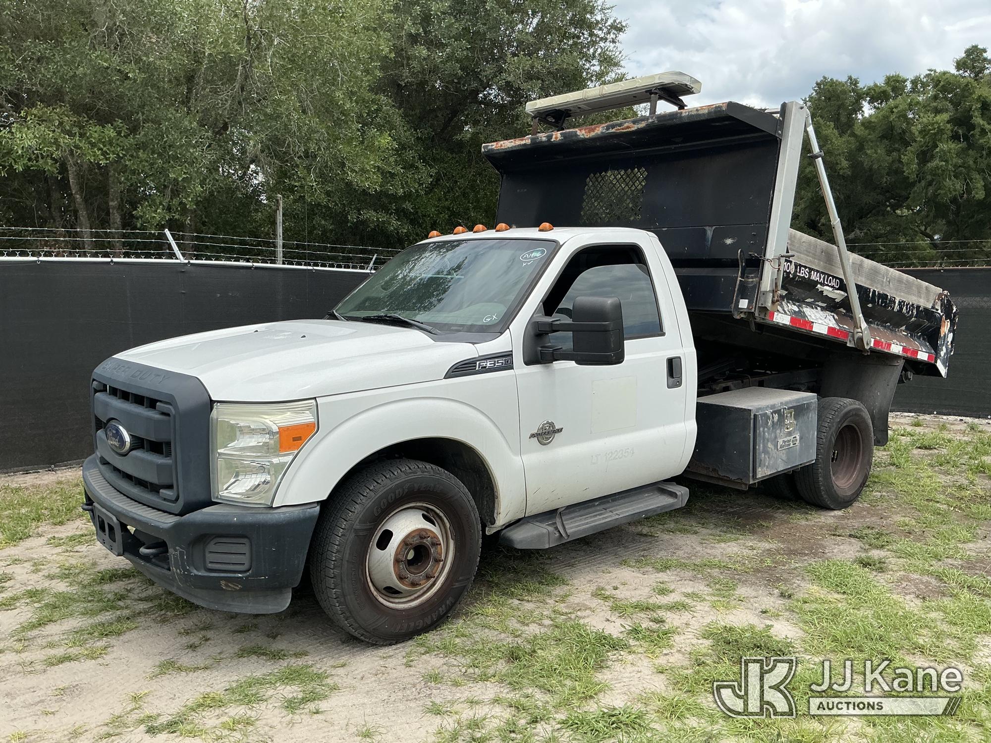 Photo of a 2015 Ford F-350 SD