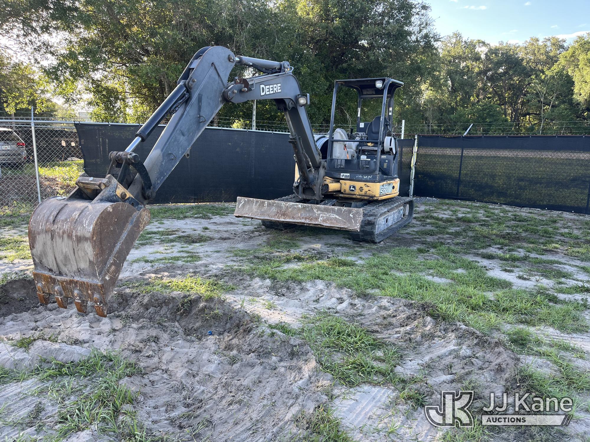 Photo of a 2016 John Deere 50G