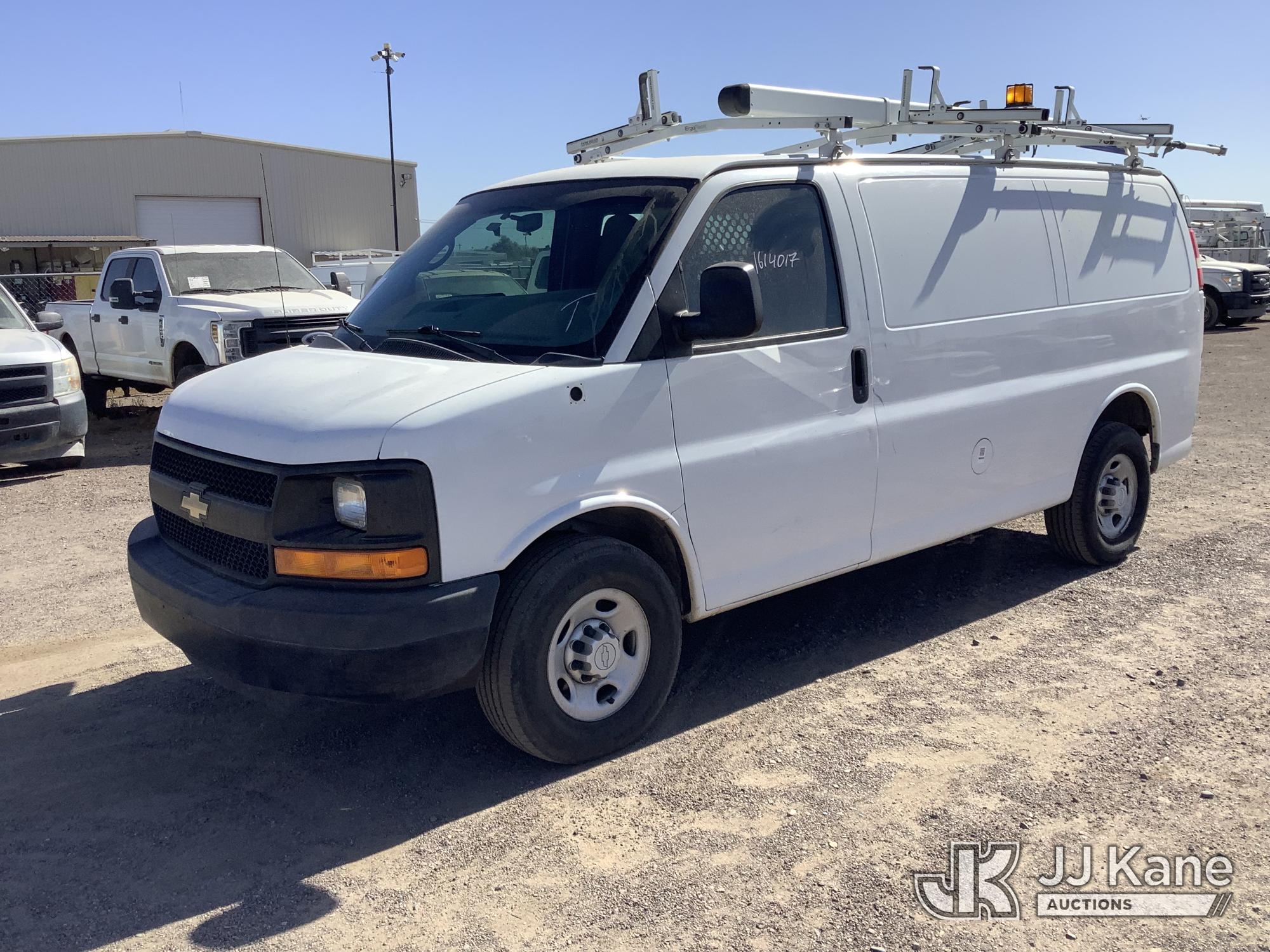 Photo of a 2015 Chevrolet Express G2500