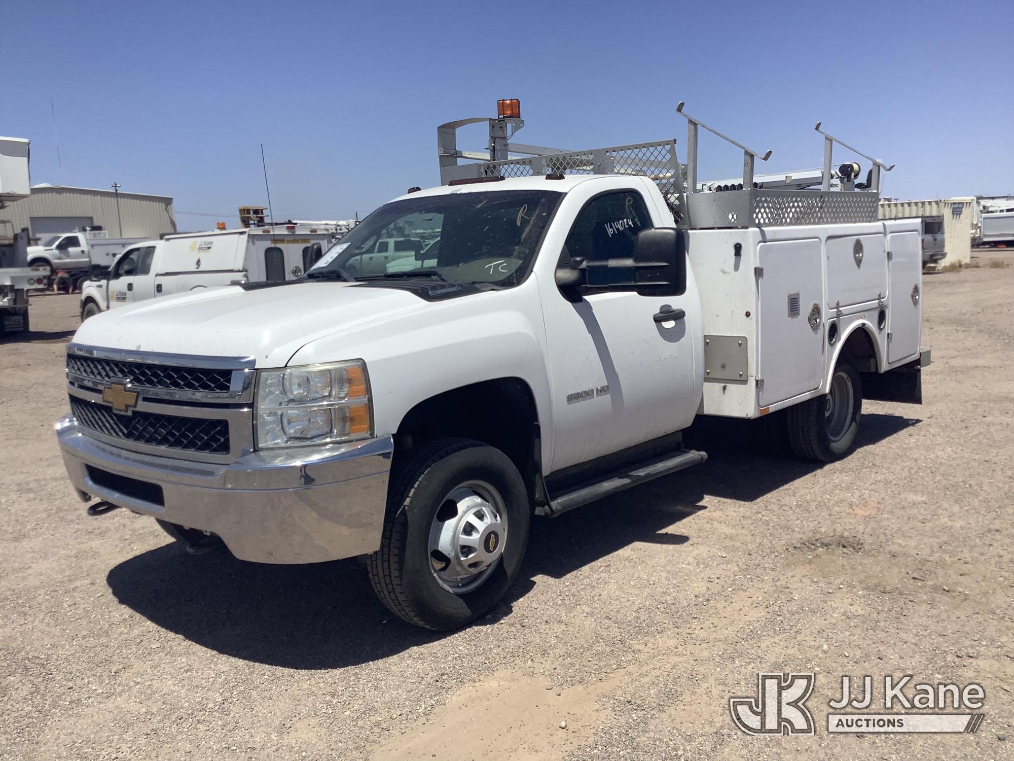 Photo of a 2013 Chevrolet Silverado 3500HD 4x4