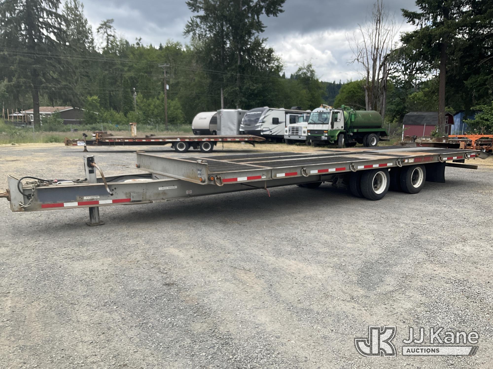 Photo of a 2012 Lowe 20TDT-2-4