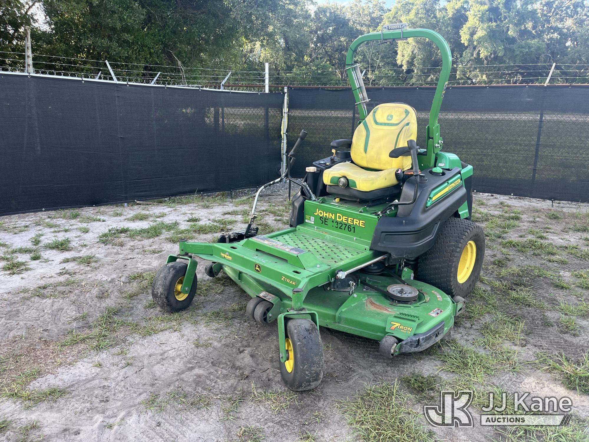 Photo of a 2022 John Deere Z997R