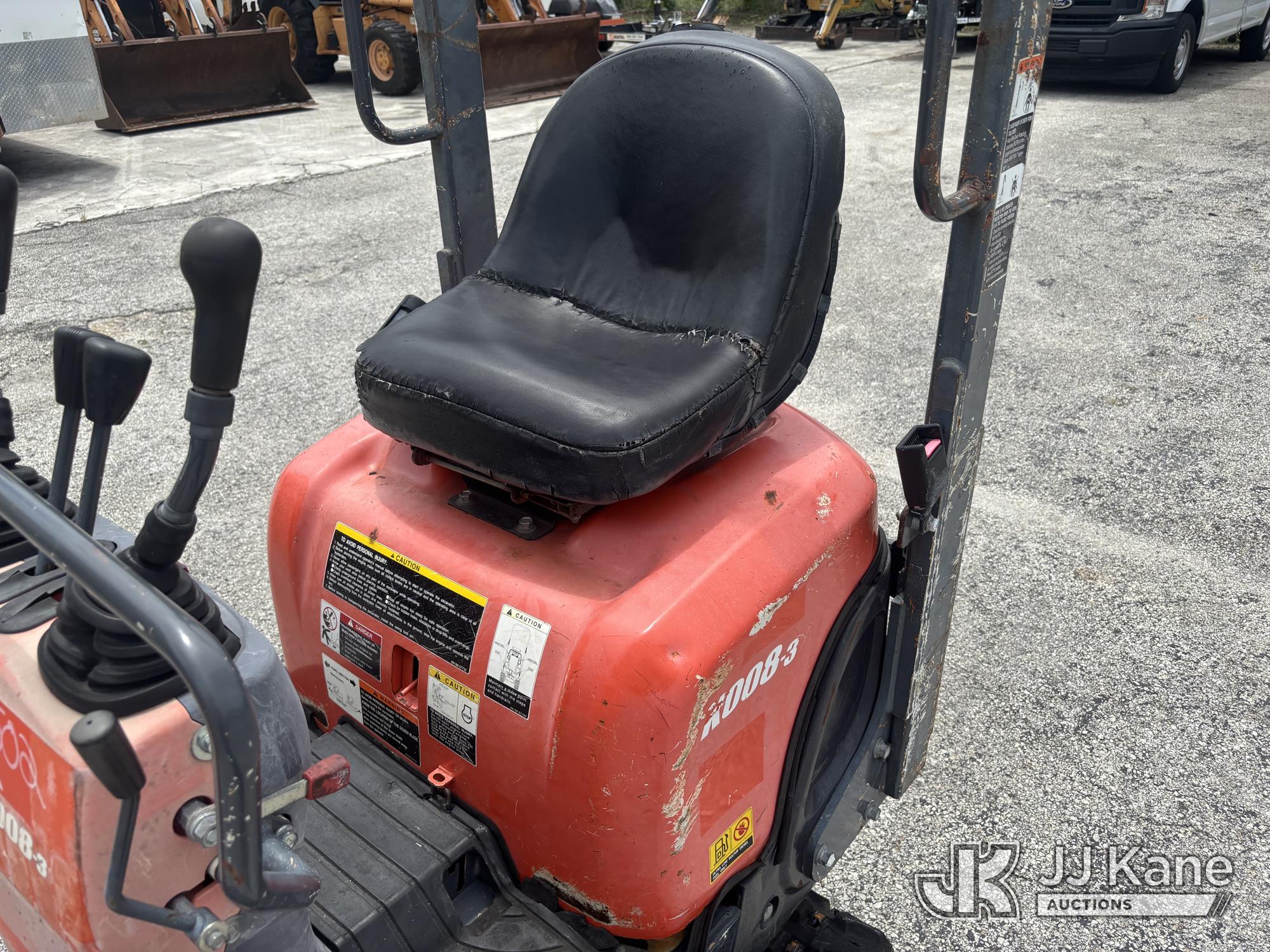 2019 Kubota K008-3