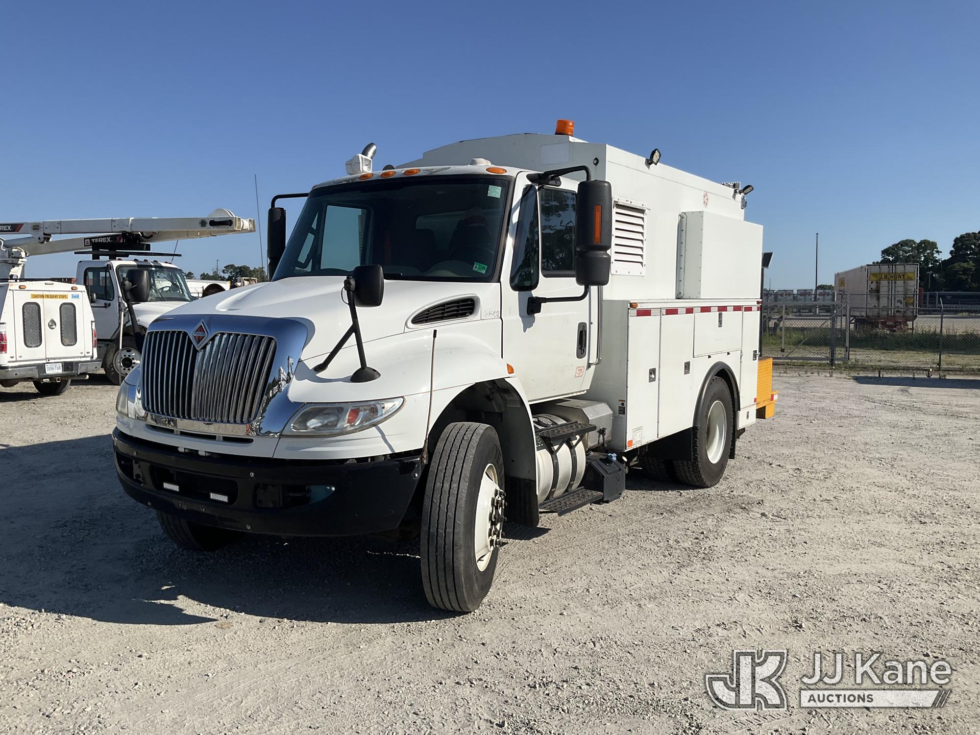 Photo of a 2017 International 4400
