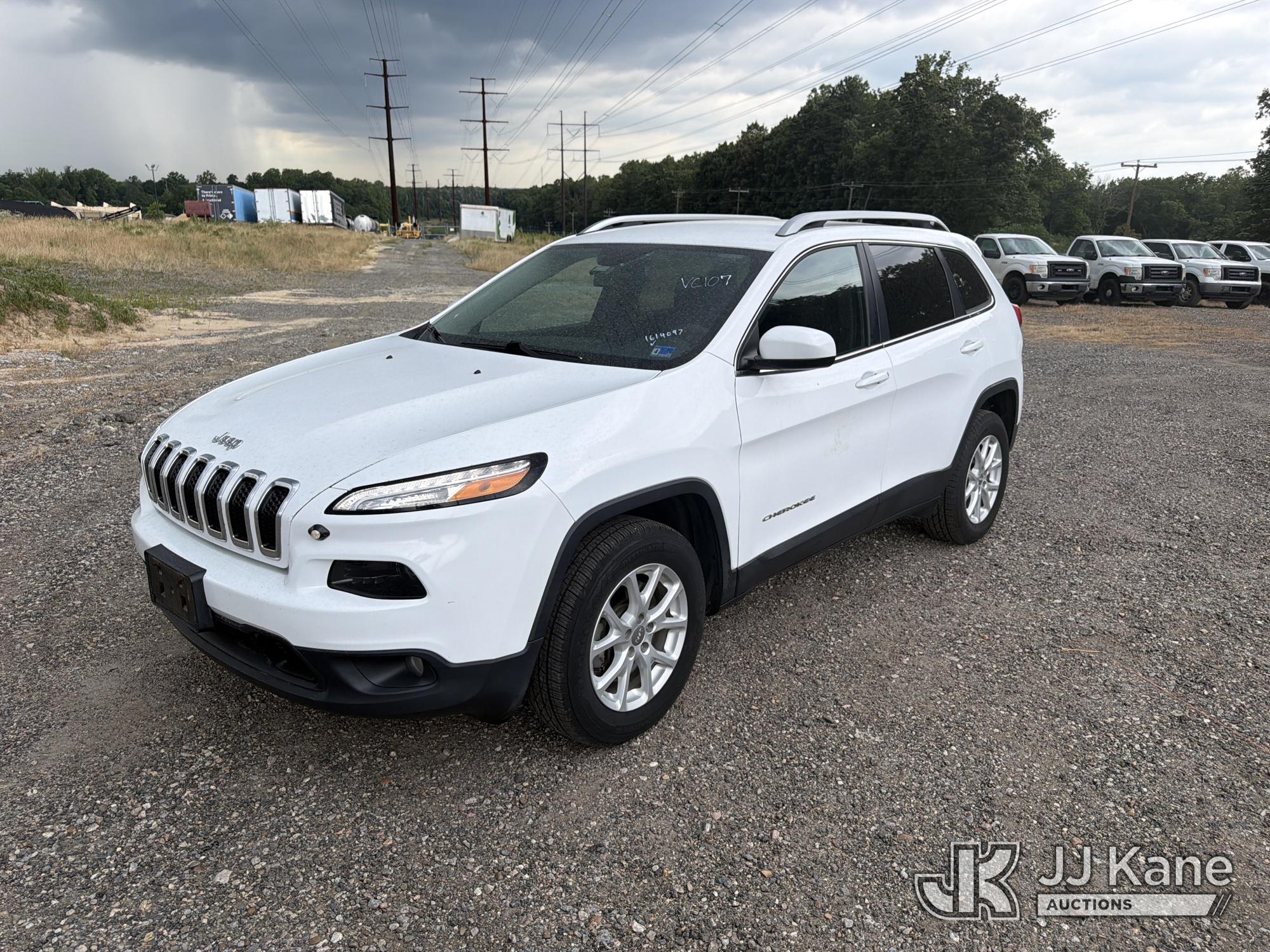 Photo of a 2018 Jeep Cherokee 4x4