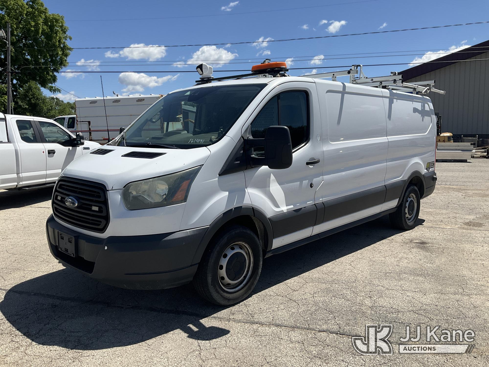 Photo of a 2016 Ford Transit