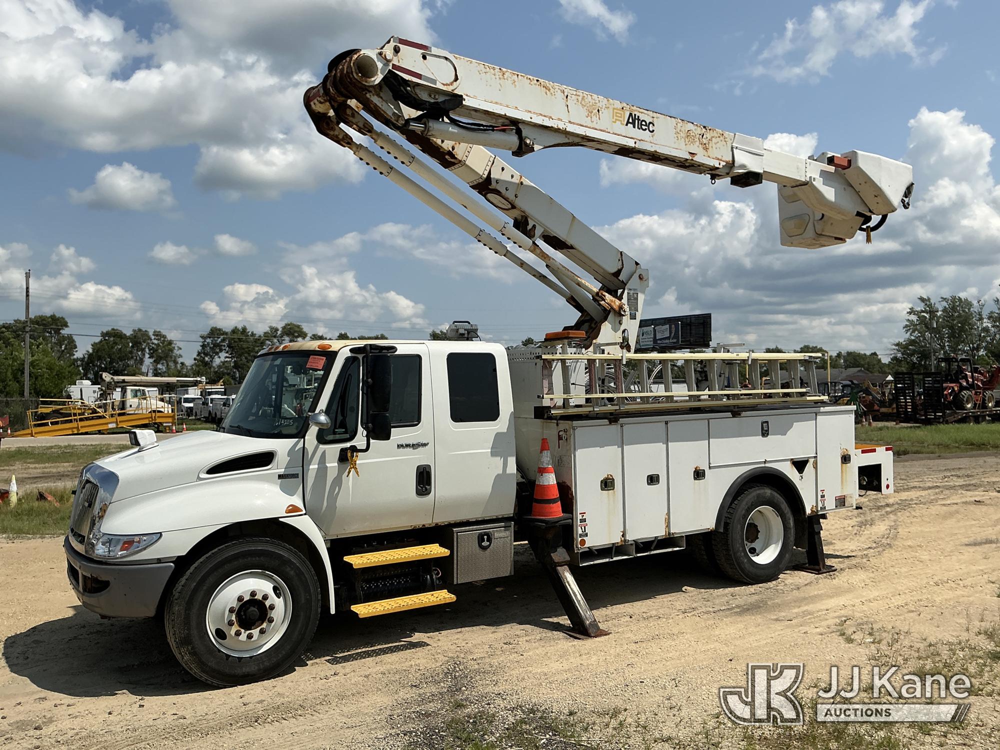 Photo of a 2013 International 4300