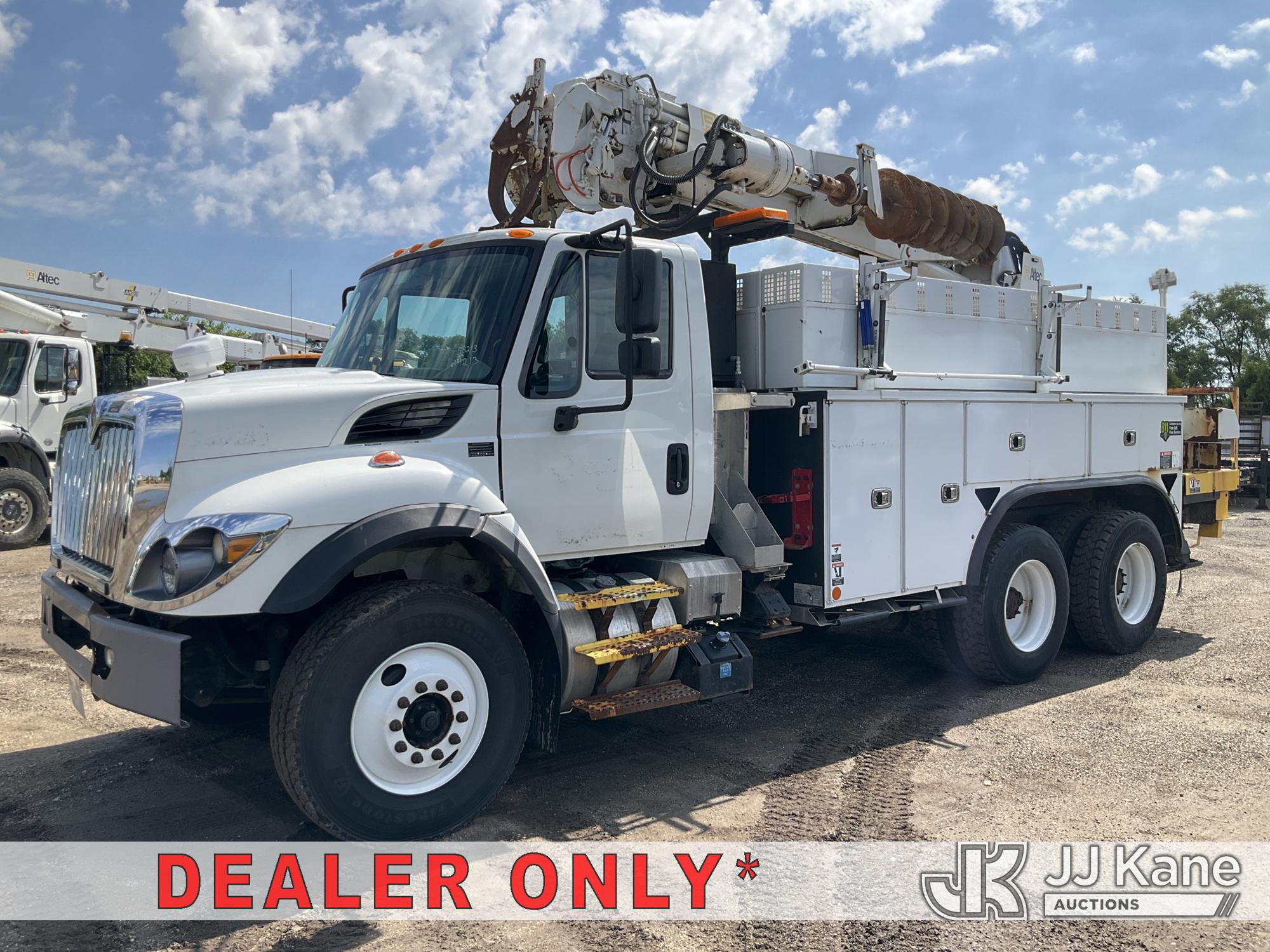 Photo of a 2018 International 7400