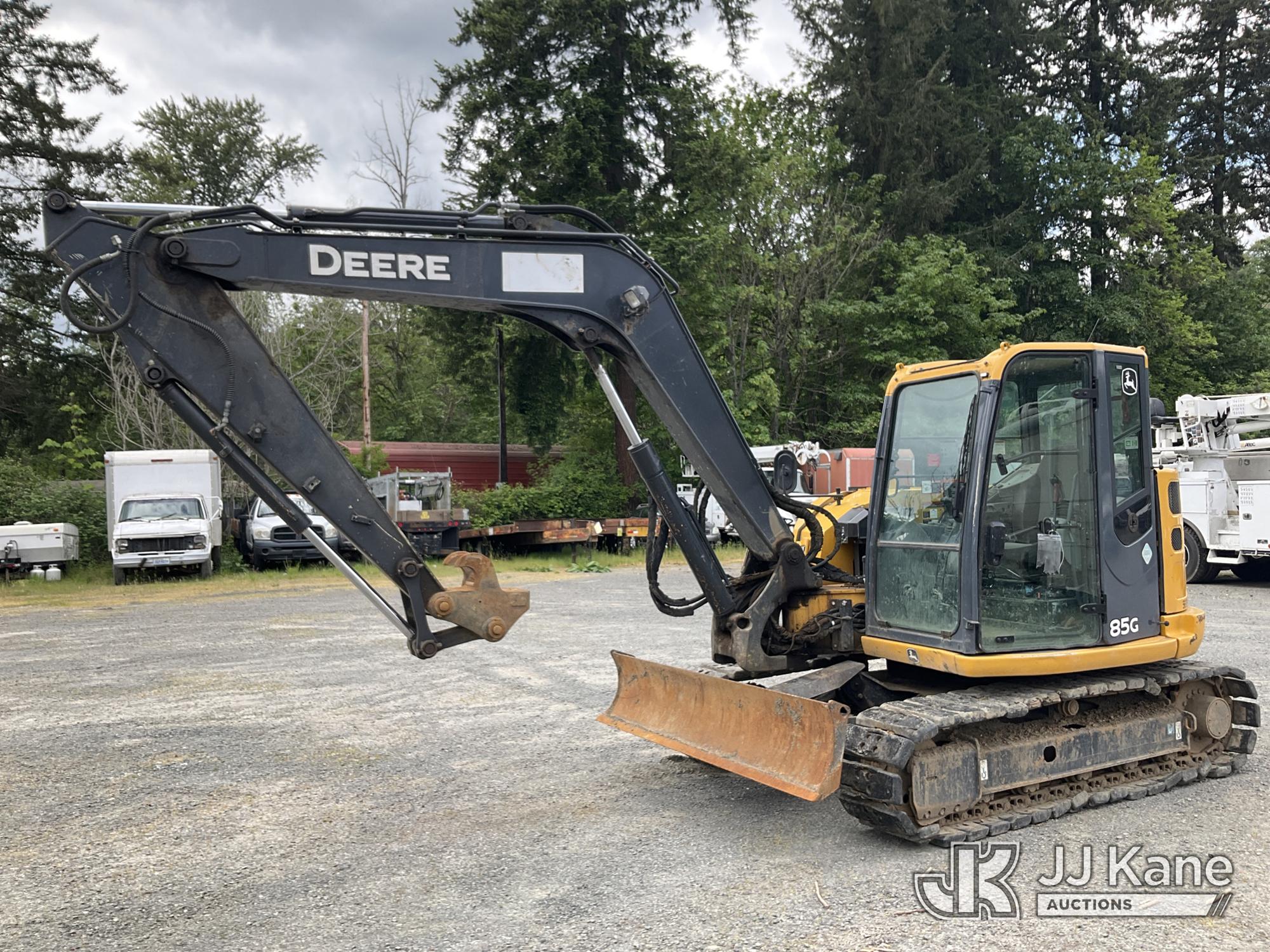 Photo of a 2018 John Deere 85G