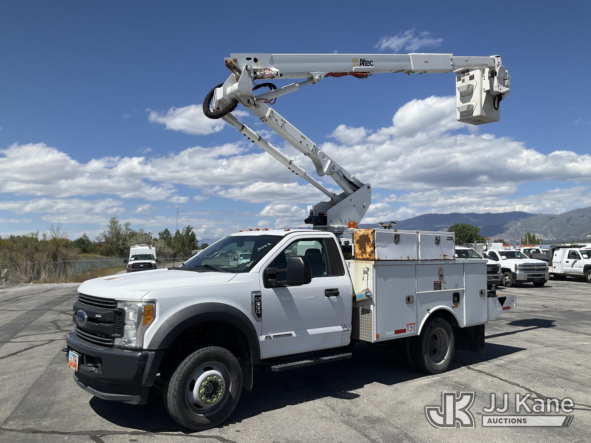 Photo of a 2017 Ford F550 4x4
