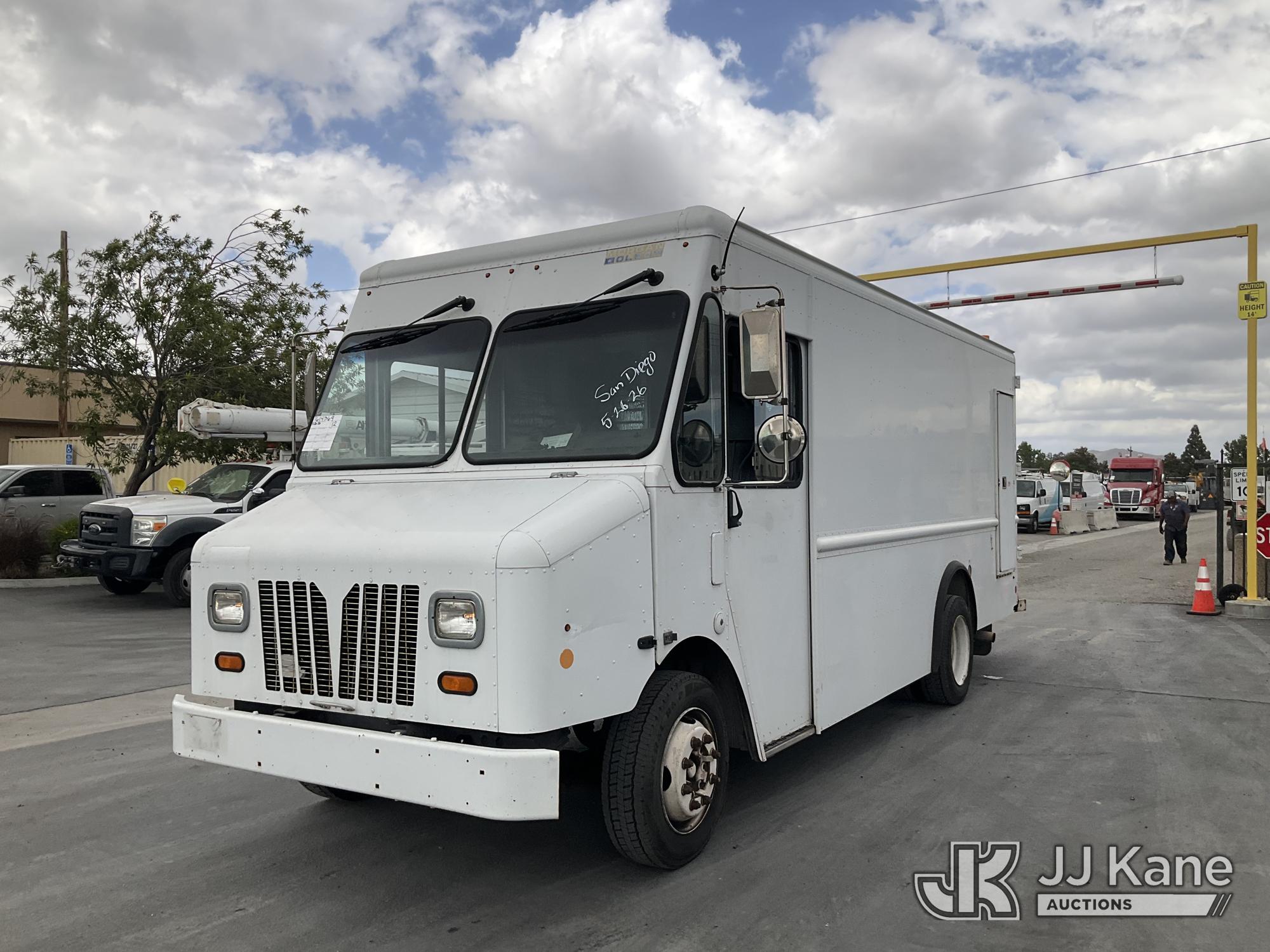 Photo of a 2012 Workhorse W42