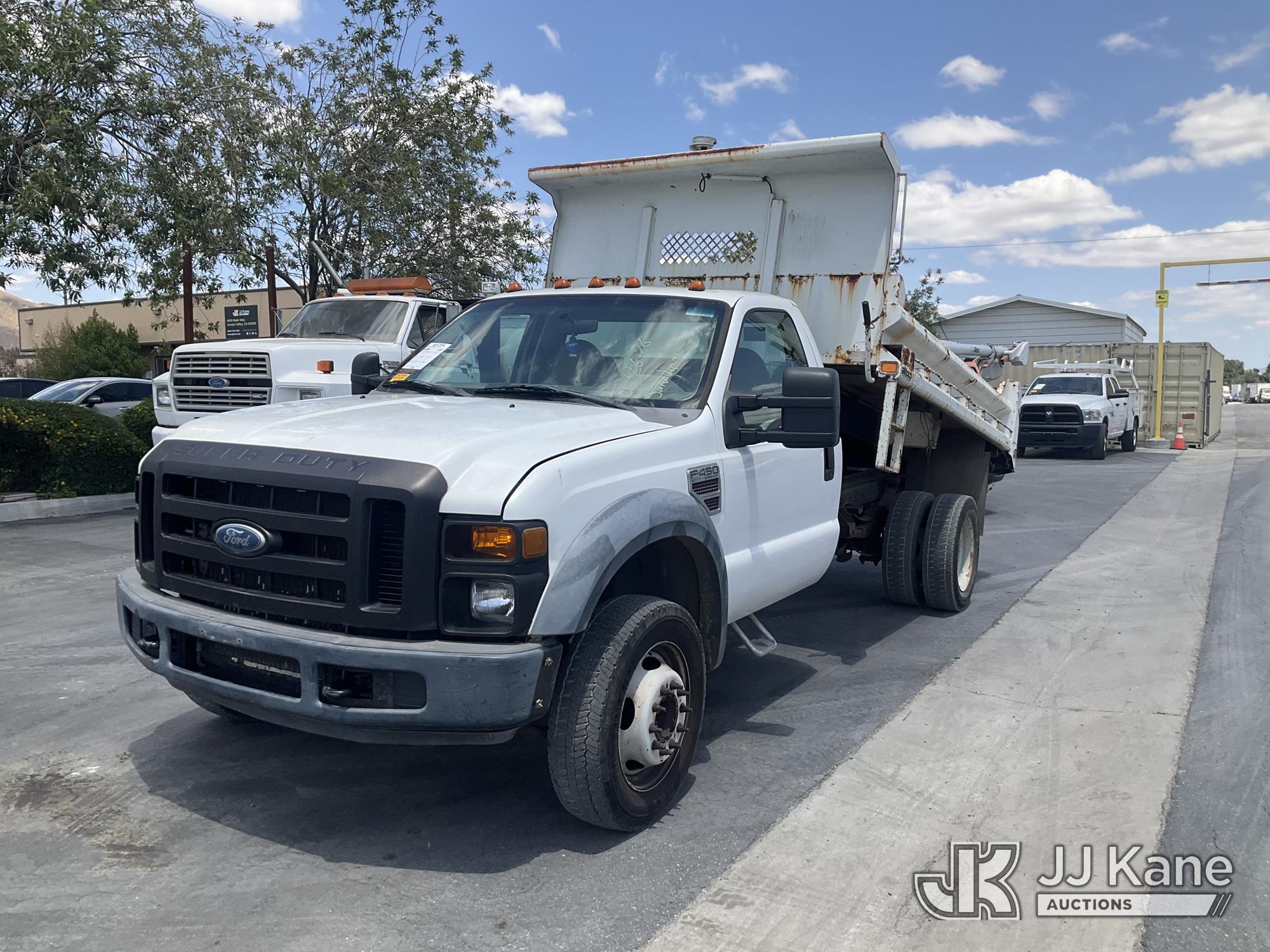 Photo of a 2008 Ford F-450 SD