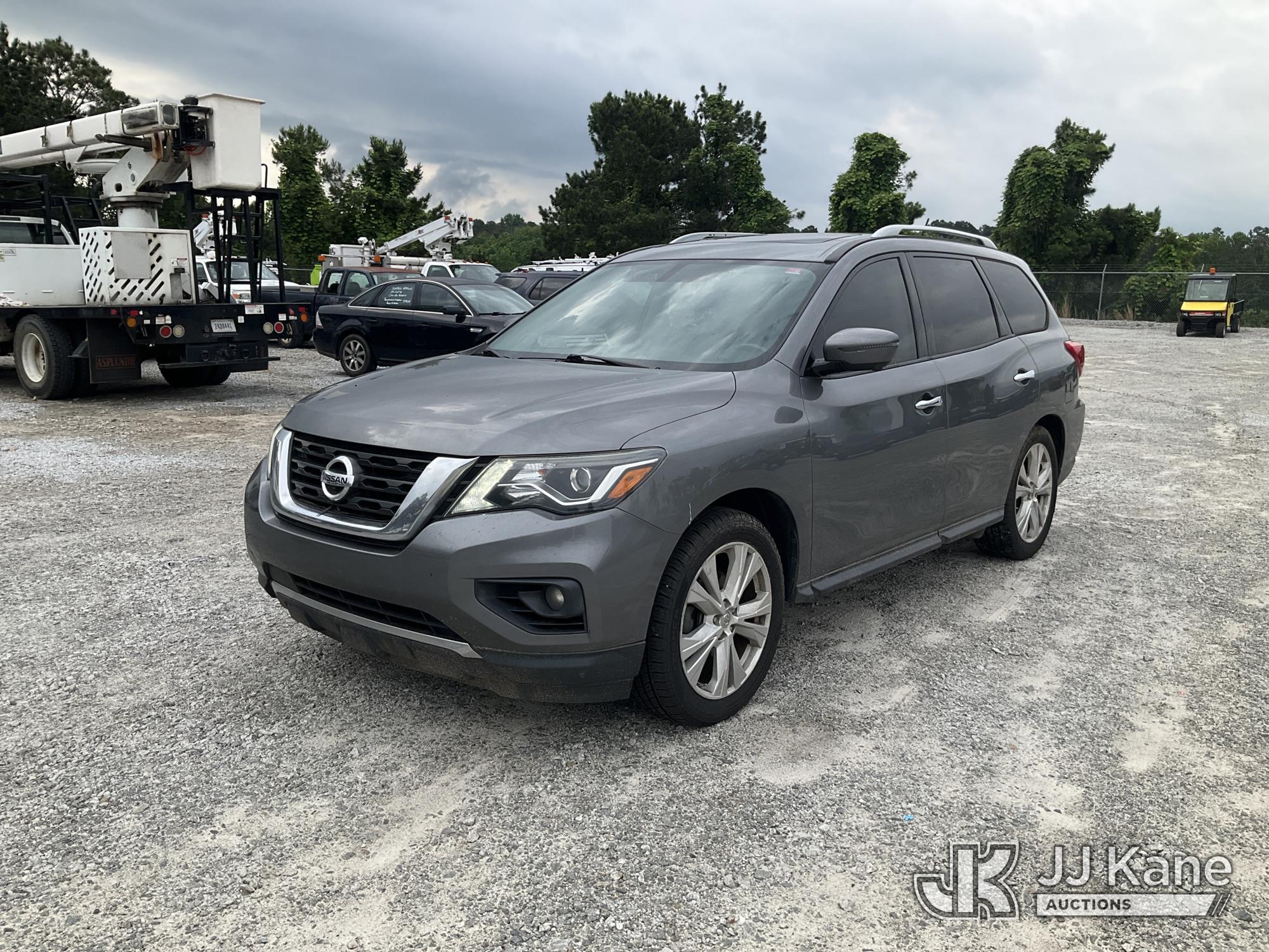 2018 Nissan PATHFINDER