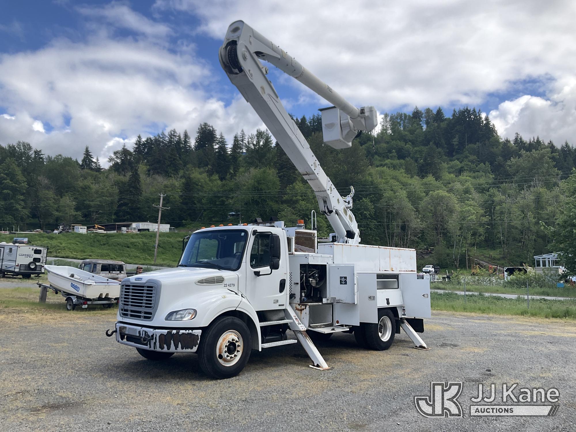 Photo of a 2014 Freightliner M2 112