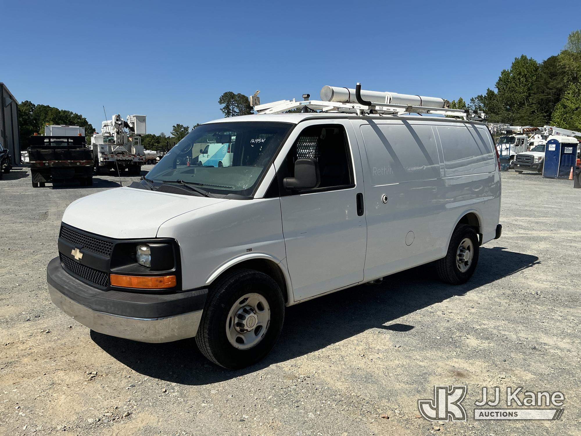 Photo of a 2014 Chevrolet Express G2500