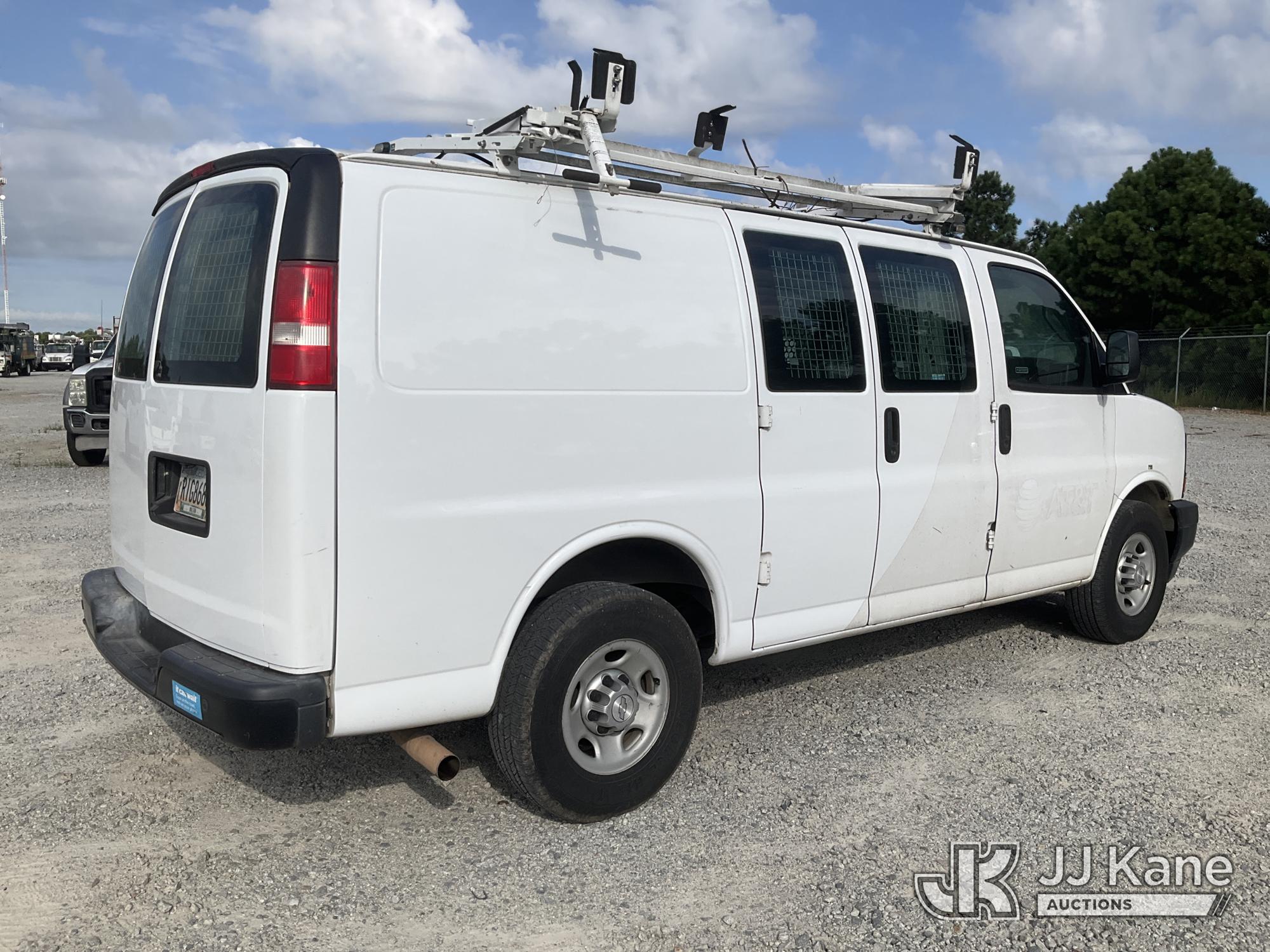 2017 Chevrolet EXPRESS 2500