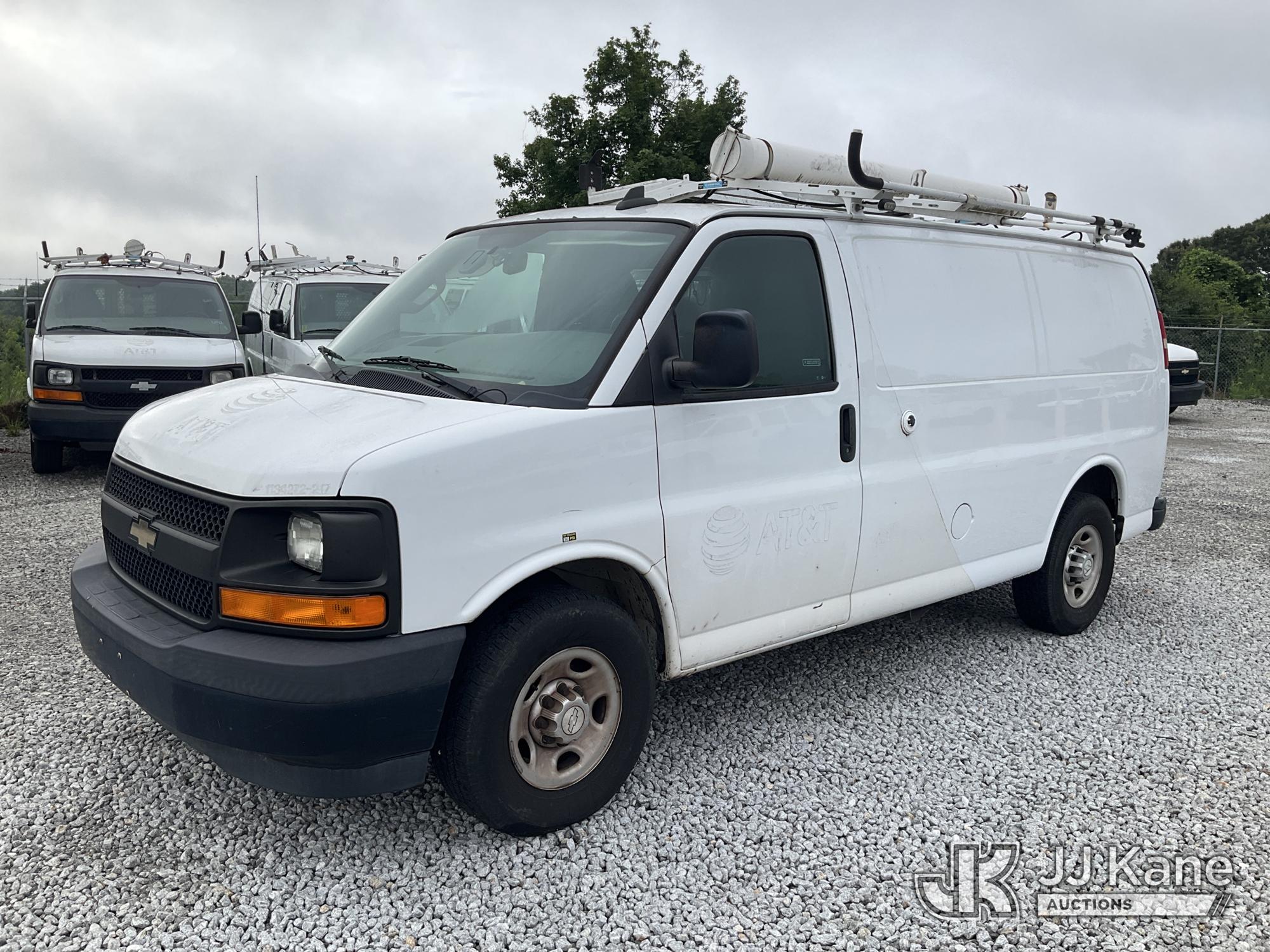 Photo of a 2017 Chevrolet Express G2500