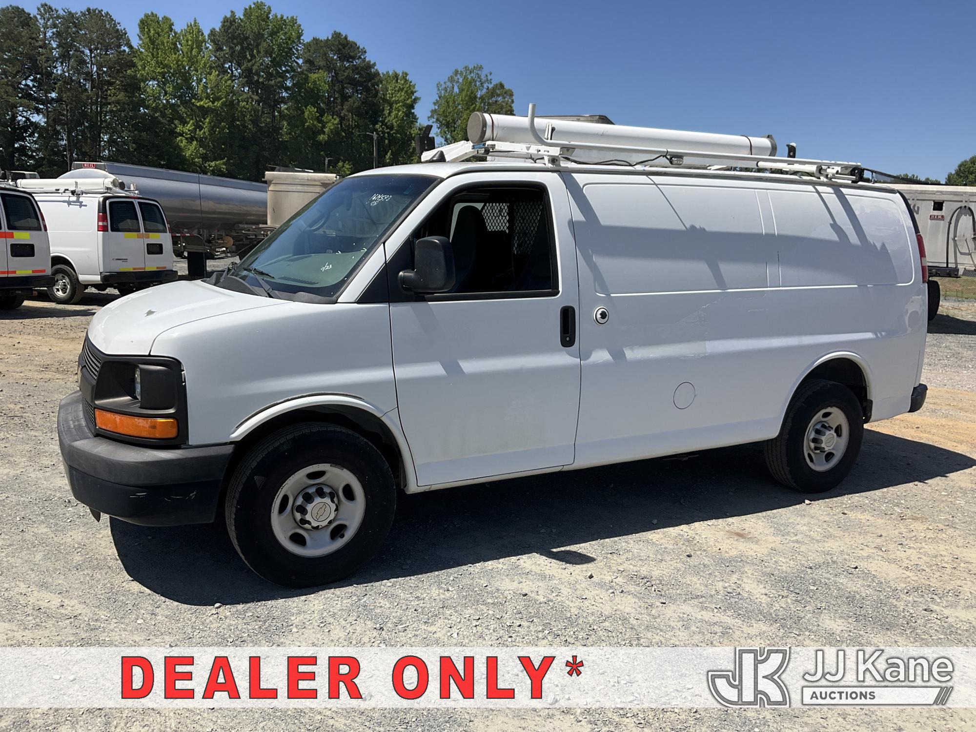 Photo of a 2013 Chevrolet Express G2500