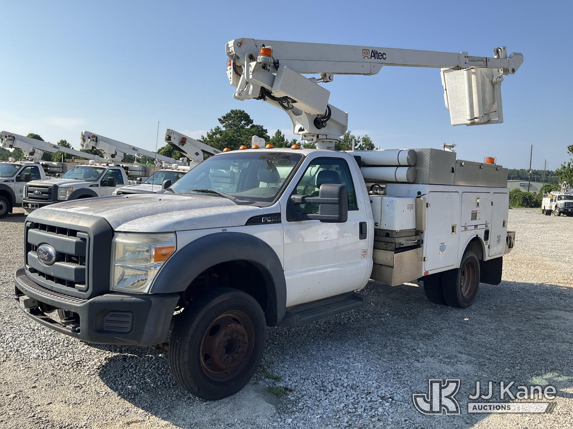 Photo of a 2012 Ford F-450 SD