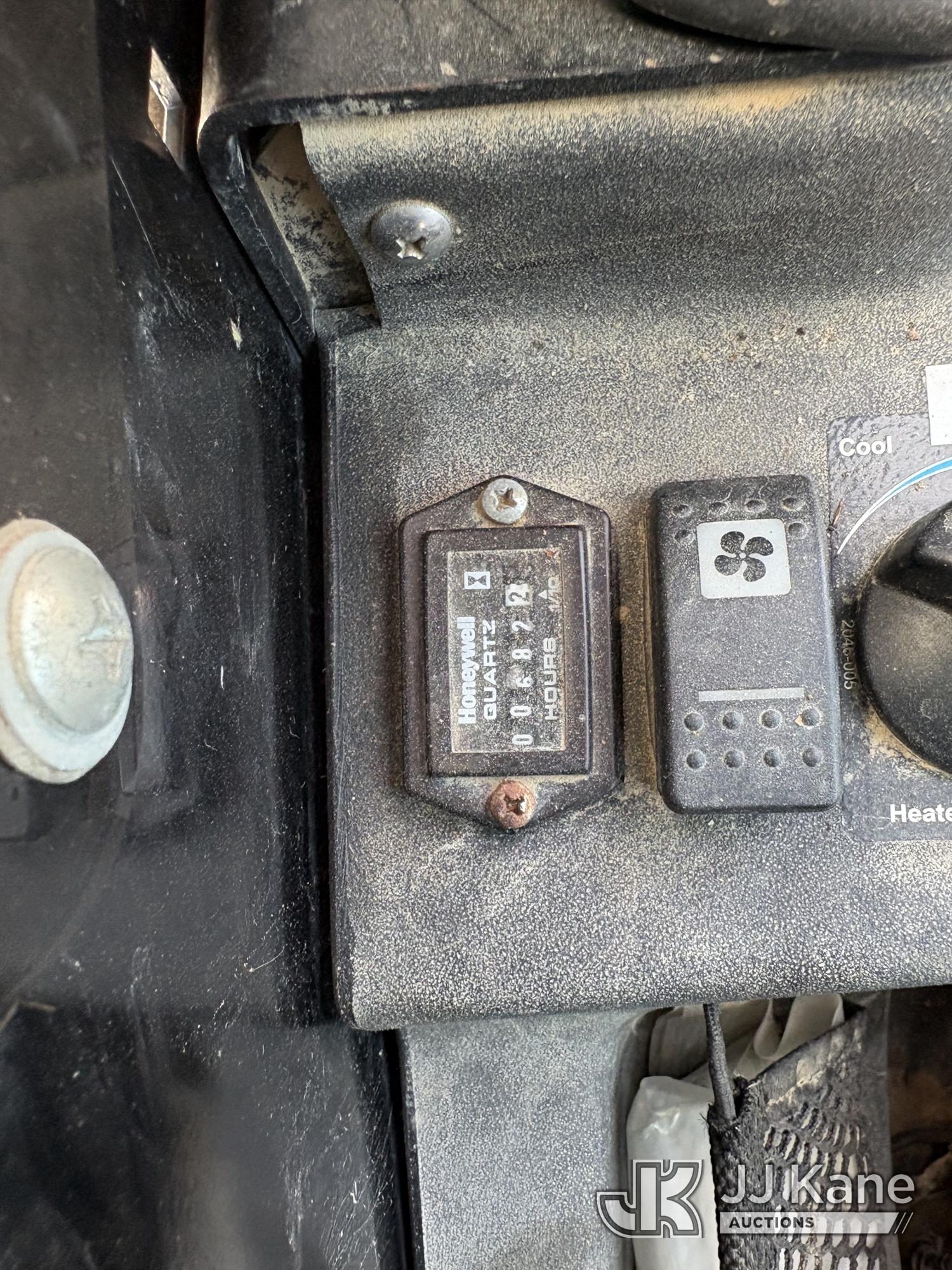 2011 Terex PT80