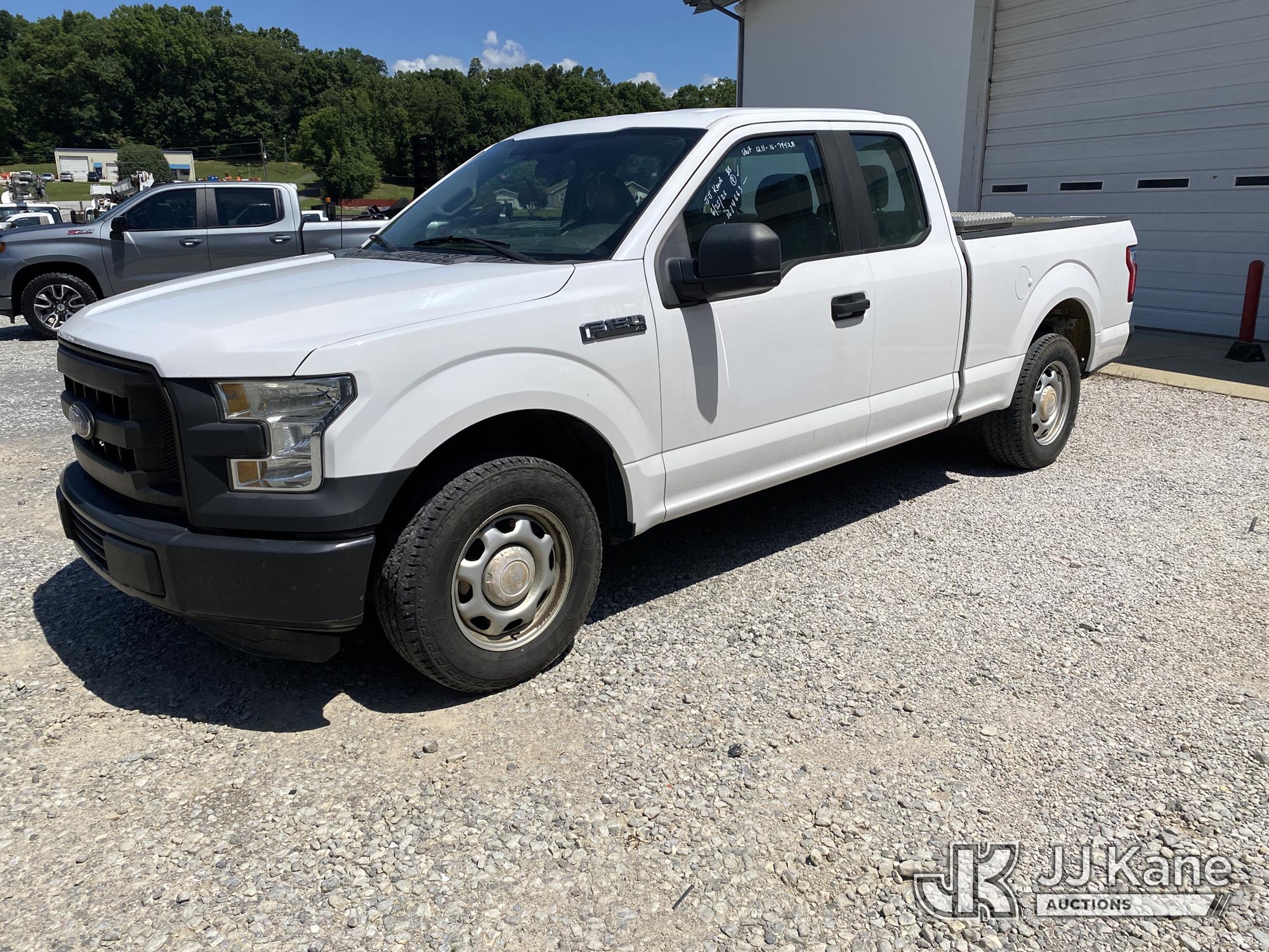 Photo of a 2016 Ford F150