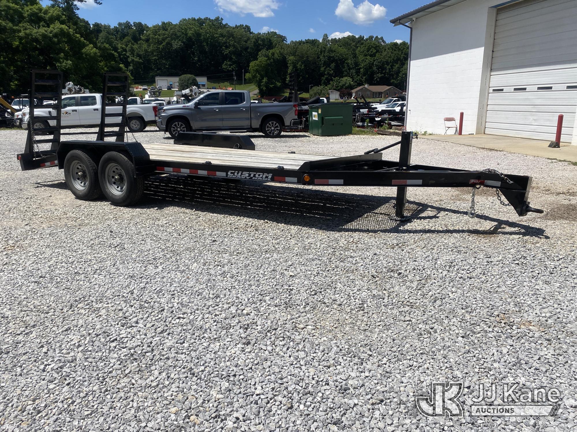 Photo of a 2025 Lucon 5T182BW