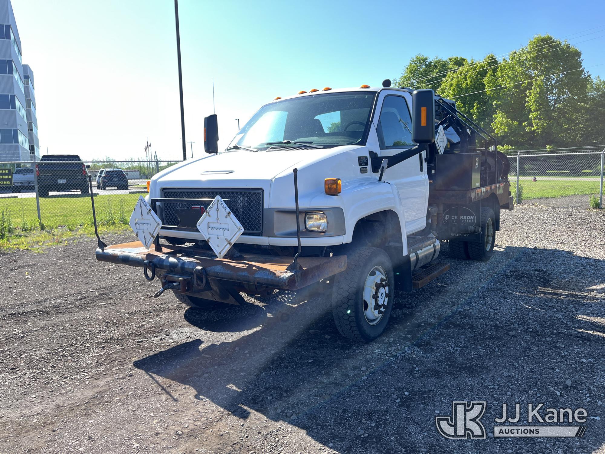 Photo of a 2008 GMC C5500 4x4
