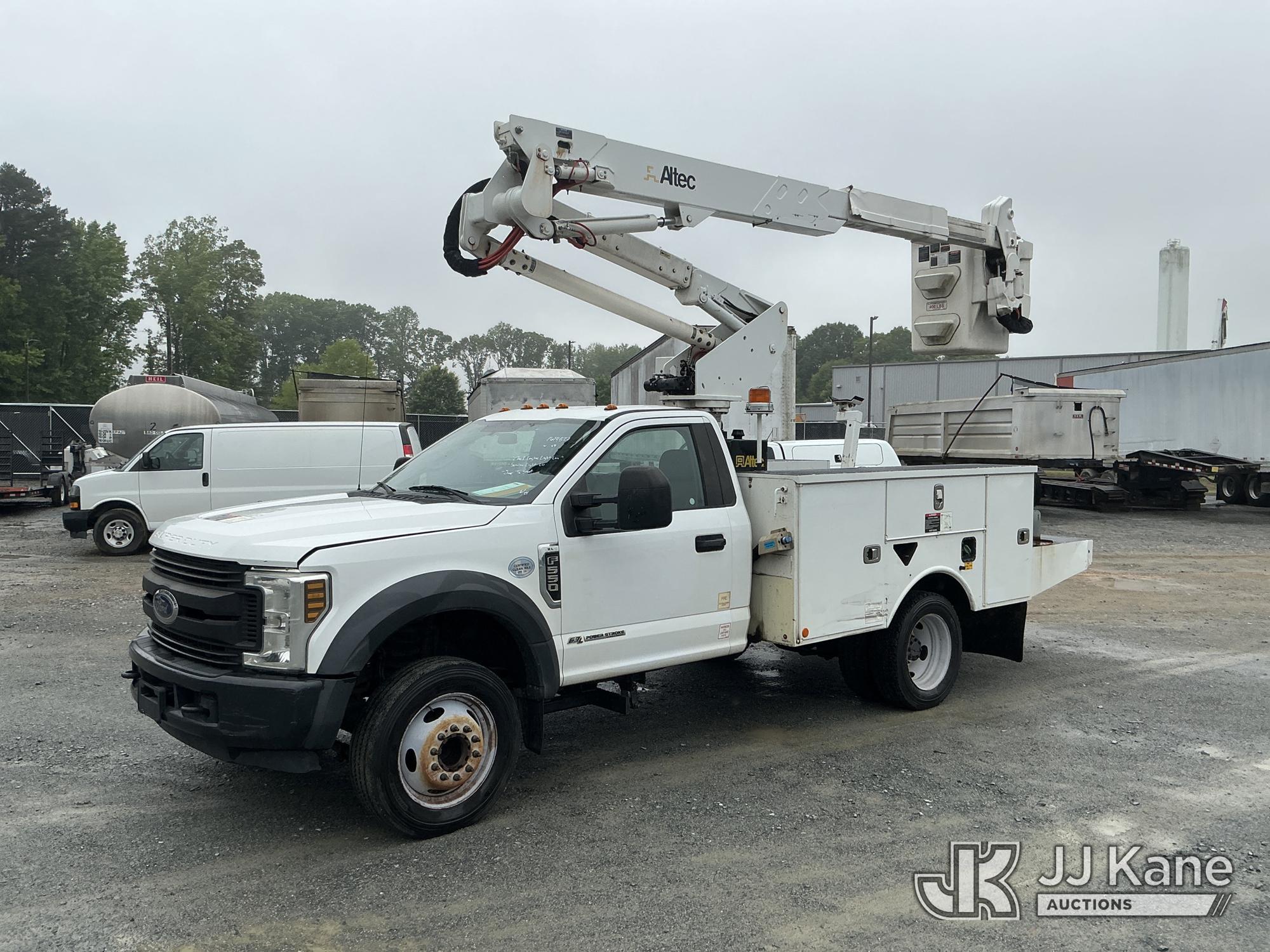Photo of a 2019 Ford F550