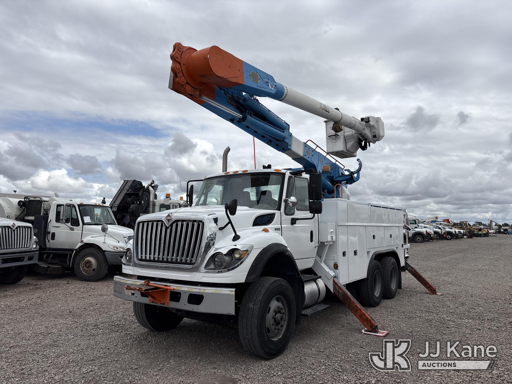 Photo of a 2013 International 7500