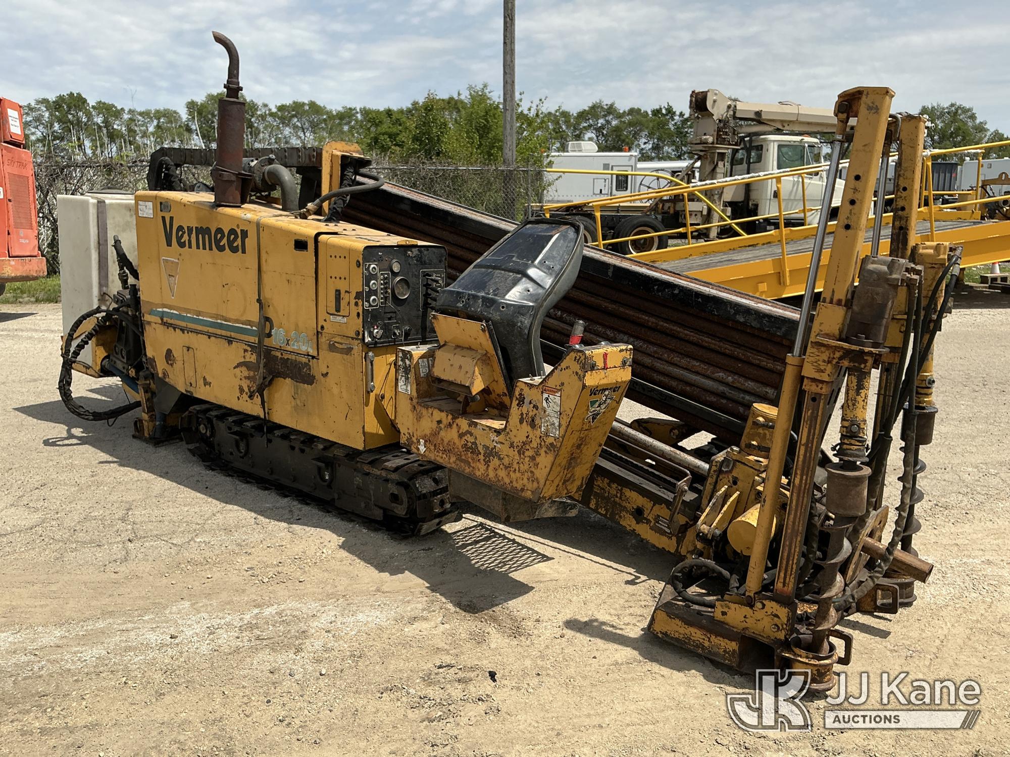 Photo of a 1999 Vermeer D16x20A