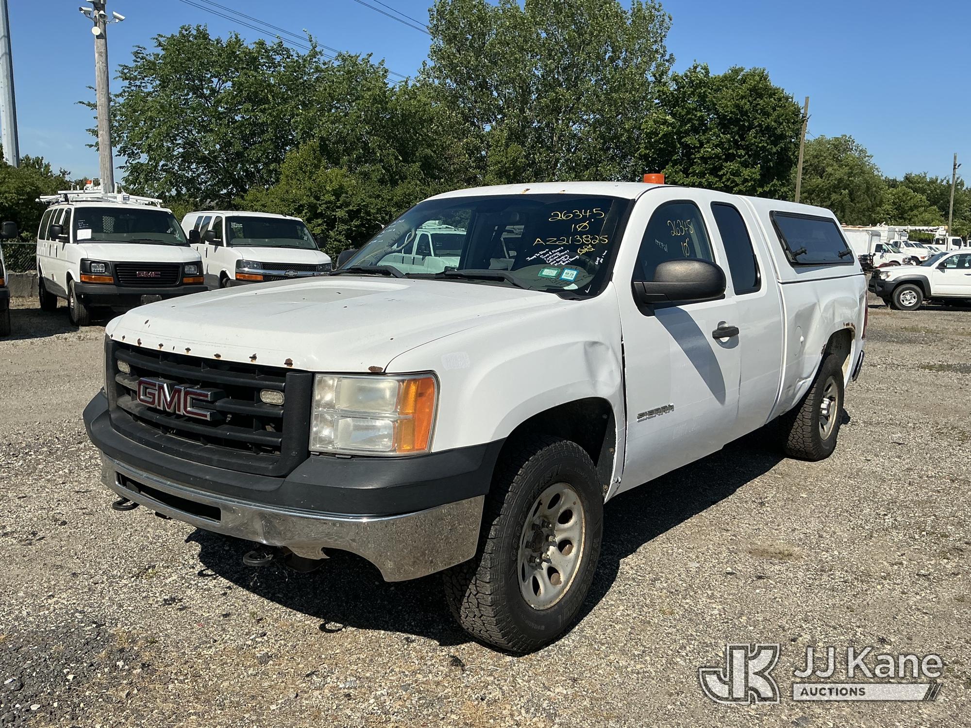 Photo of a 2010 GMC Sierra 1500 4x4