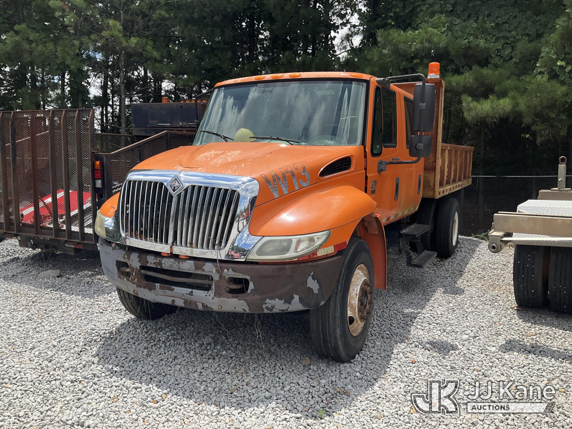 Photo of a 2007 International 4300