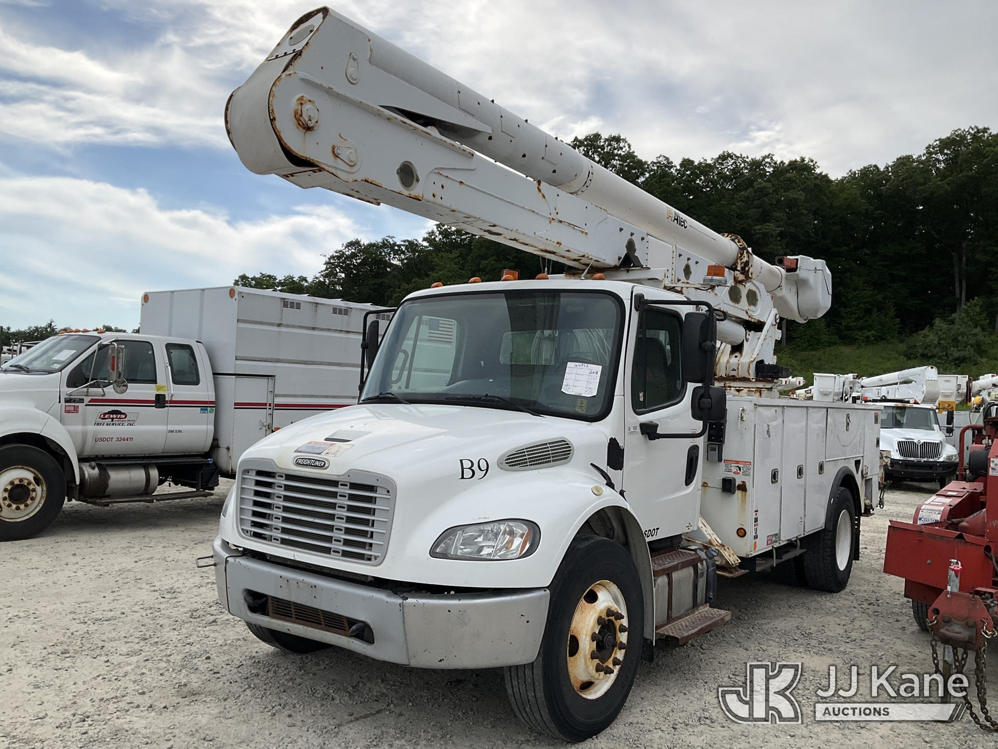 Photo of a 2015 Freightliner M2 106