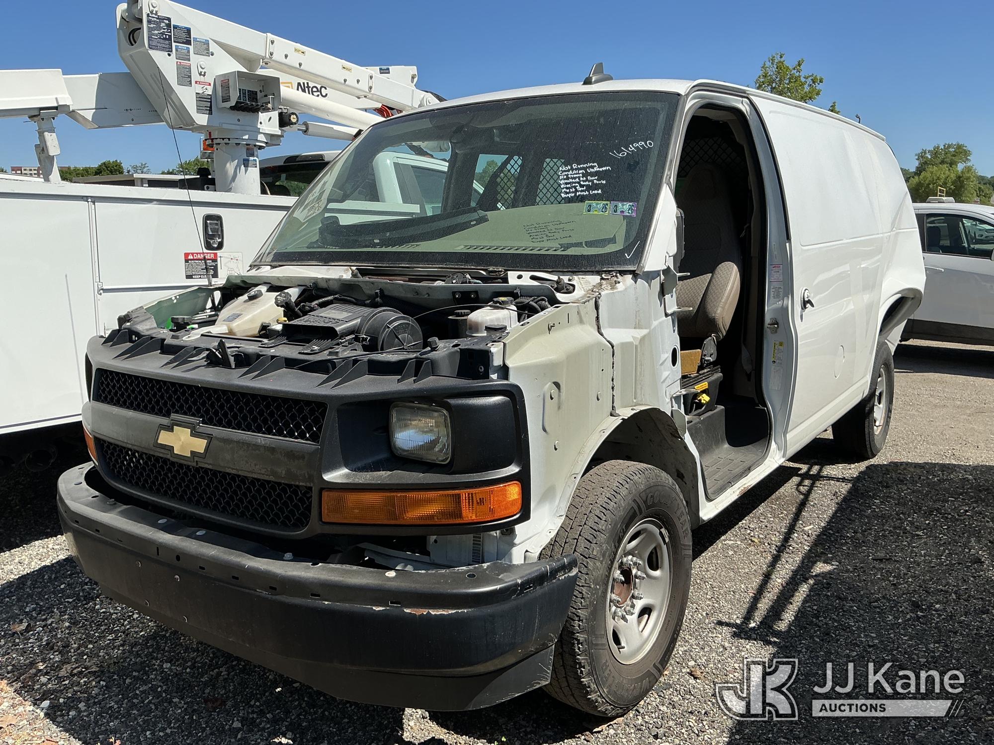 Photo of a 2017 Chevrolet Express G2500