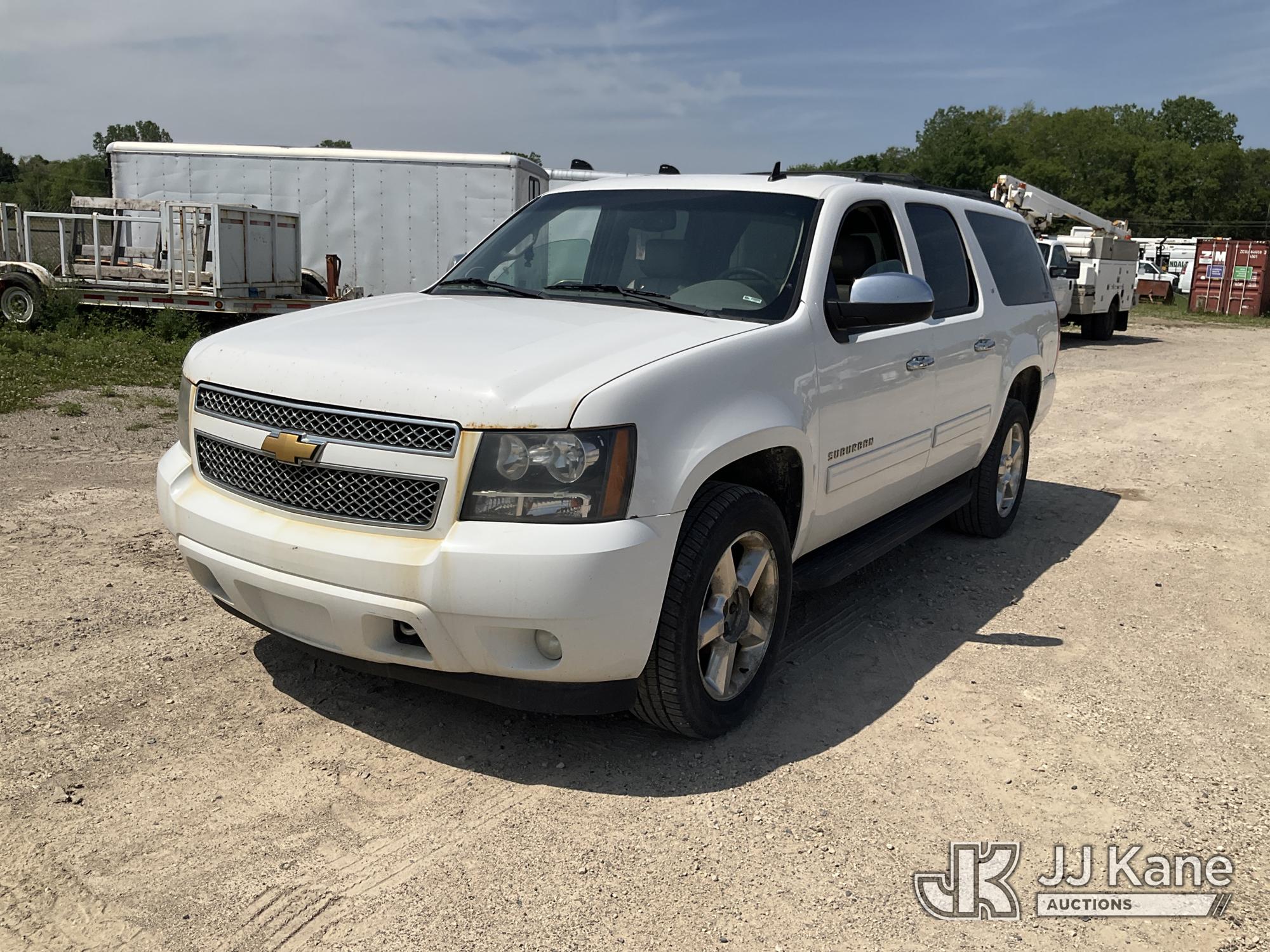 Photo of a 2014 Chevrolet Suburban