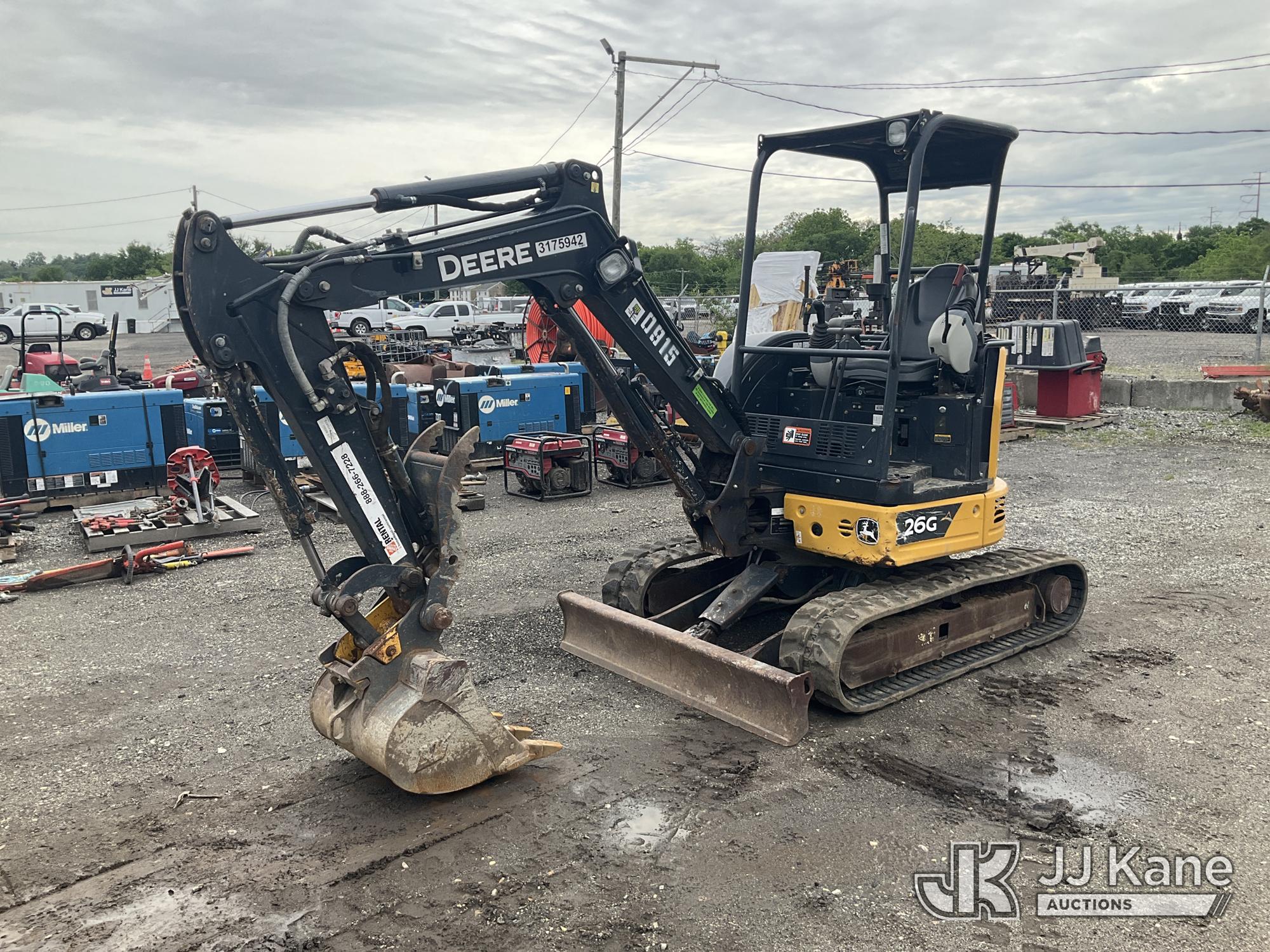 Photo of a 2021 John Deere 26G