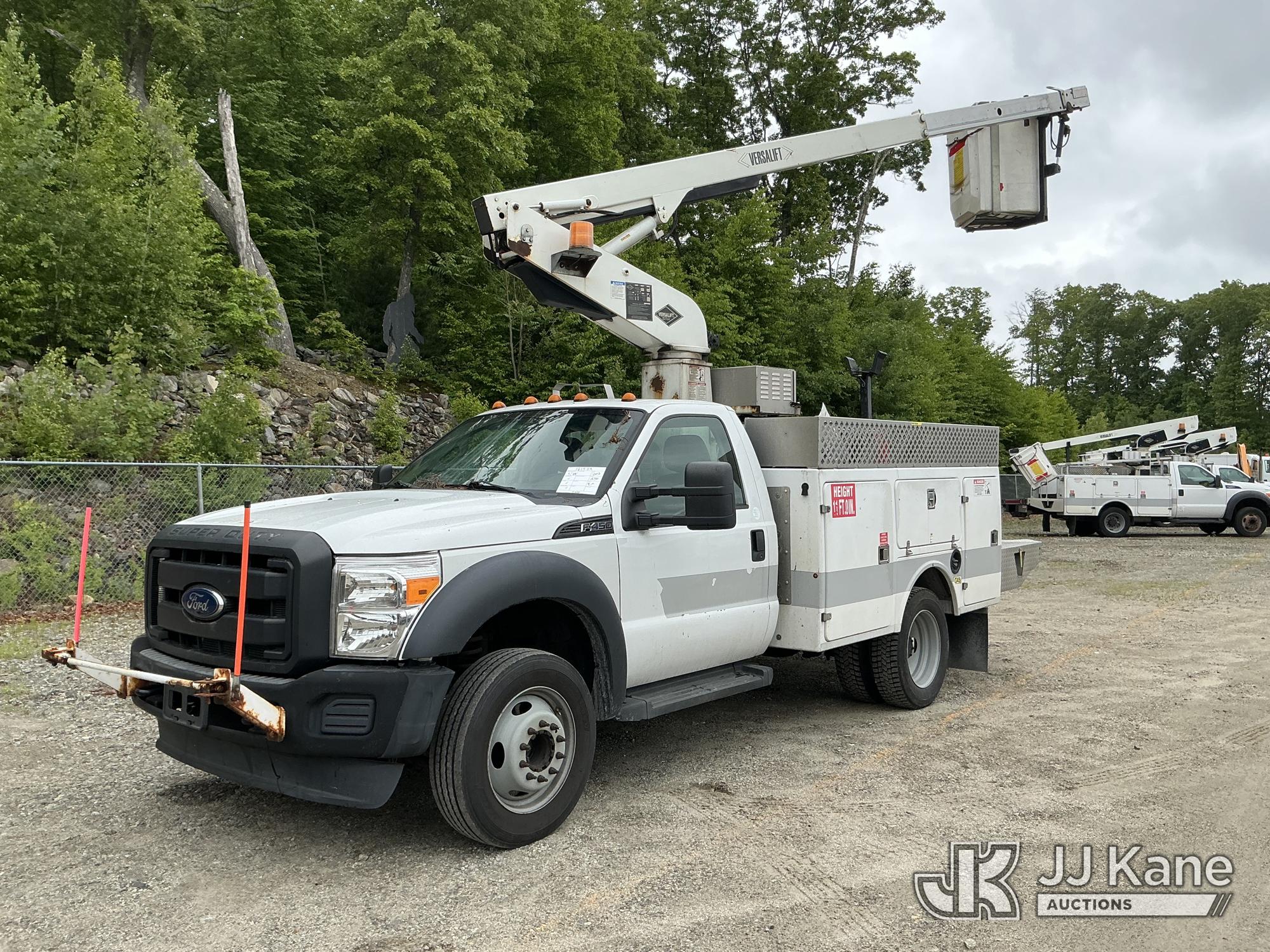 Photo of a 2012 Ford F-450