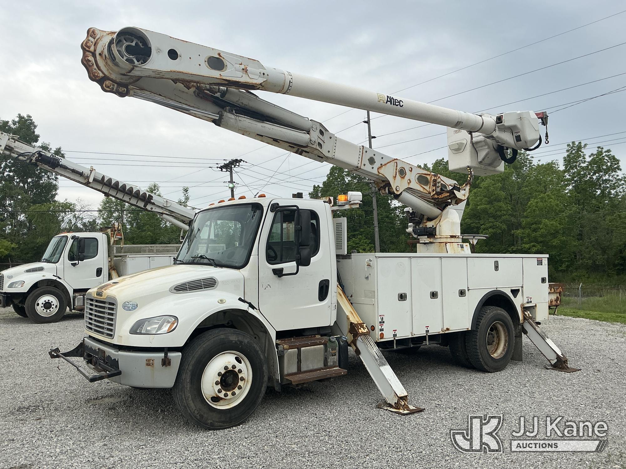 Photo of a 2015 Freightliner M2 106