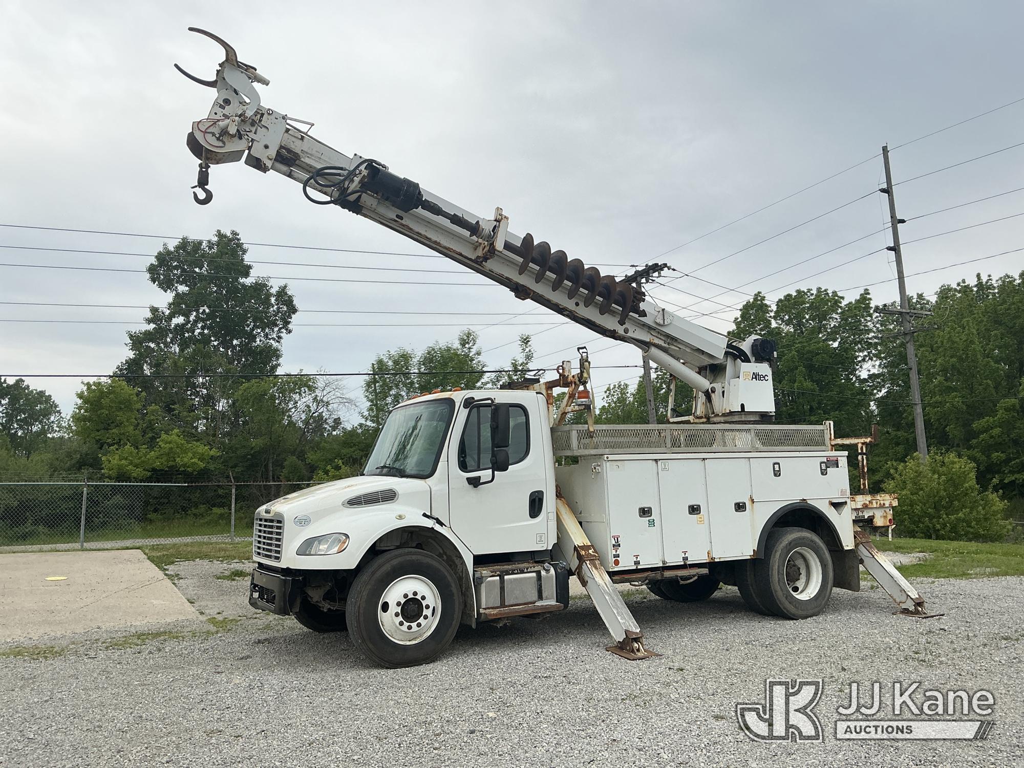 Photo of a 2016 Freightliner M2 106
