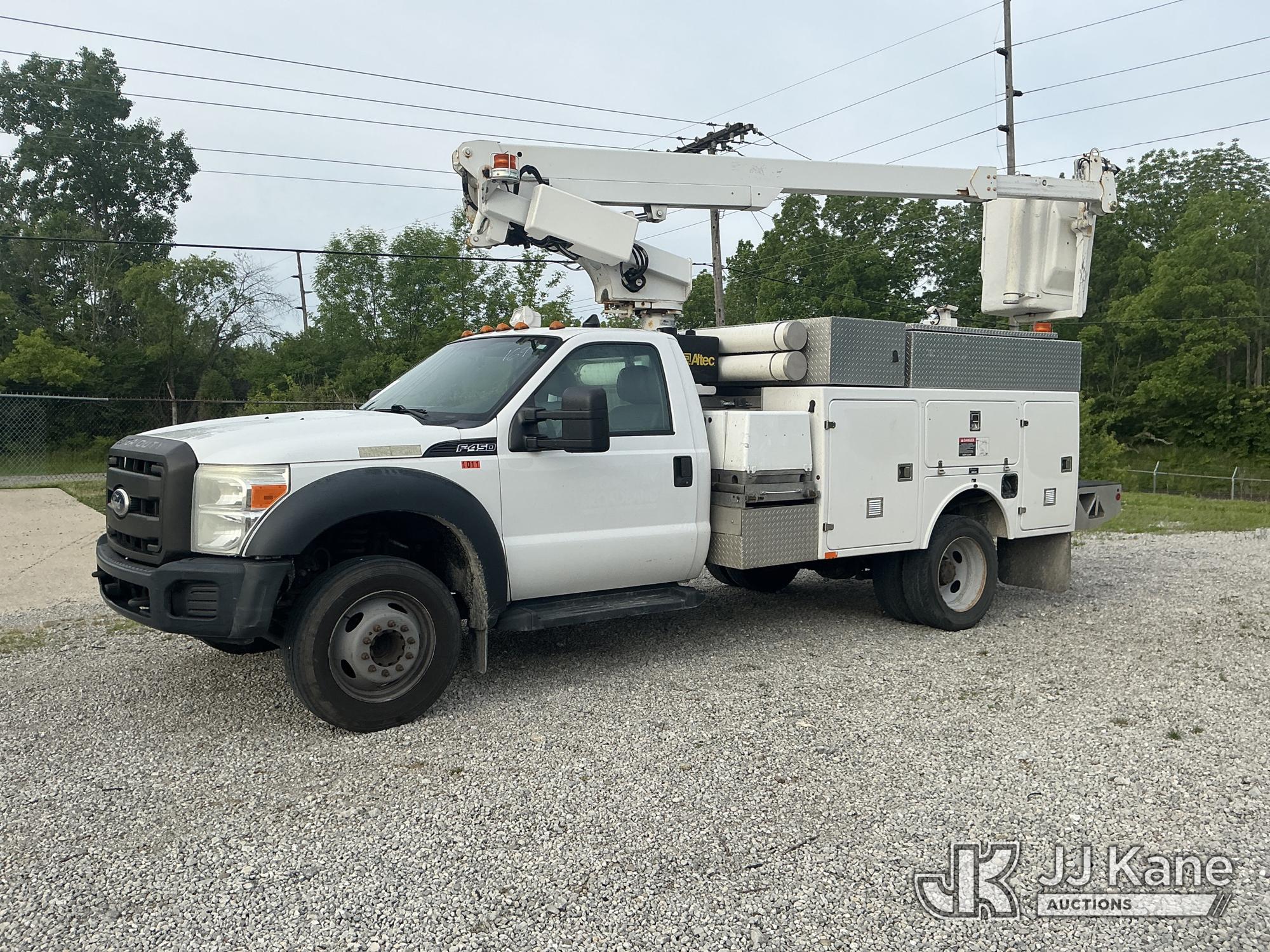 Photo of a 2013 Ford F-450 SD