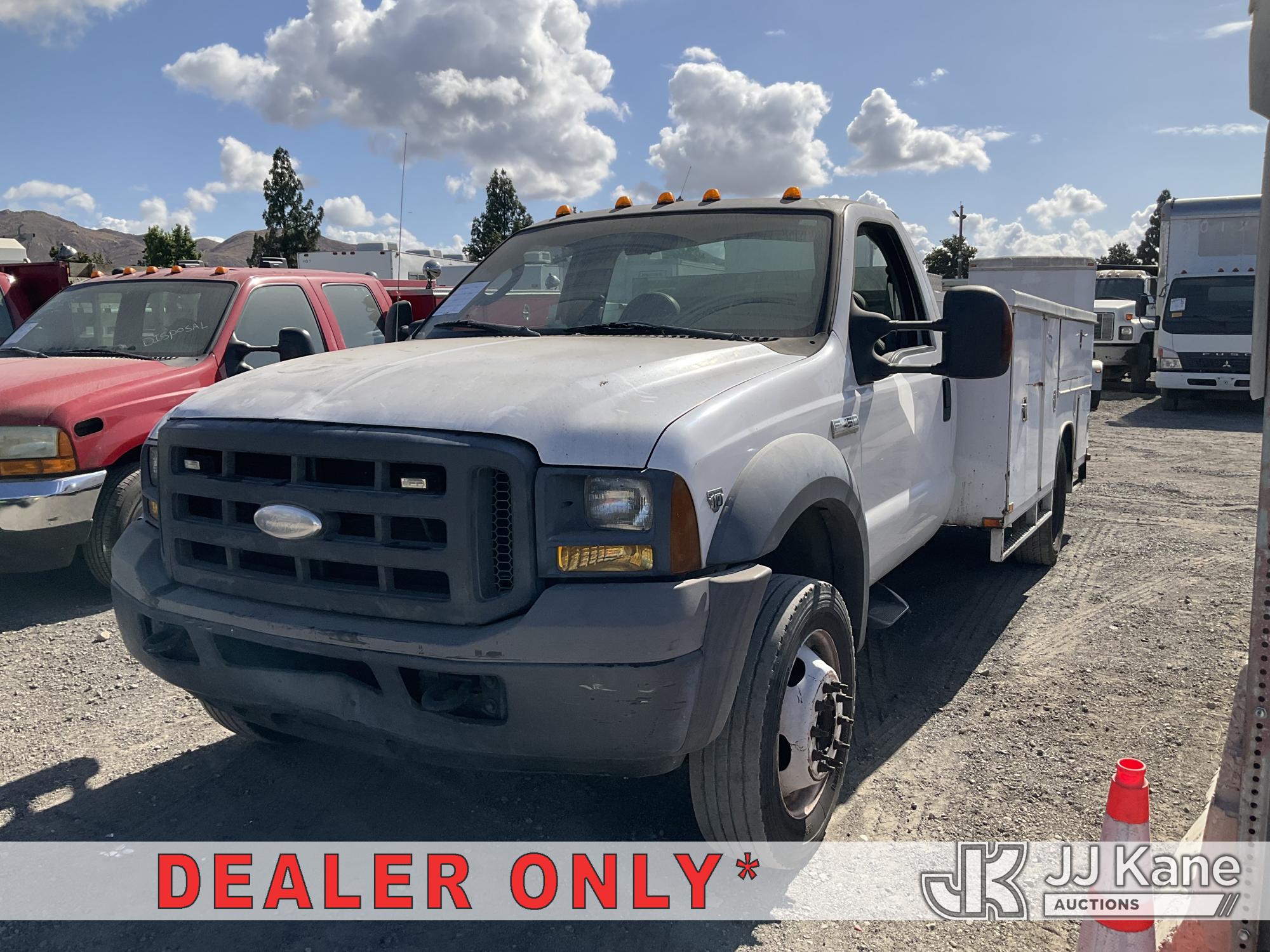 Photo of a 2005 Ford F-450 SD