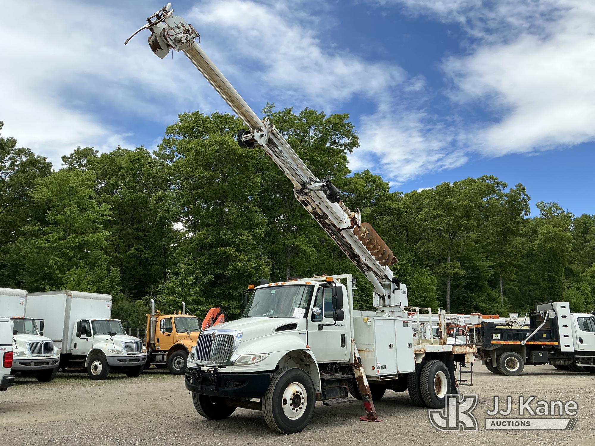 Photo of a 2011 International 4300