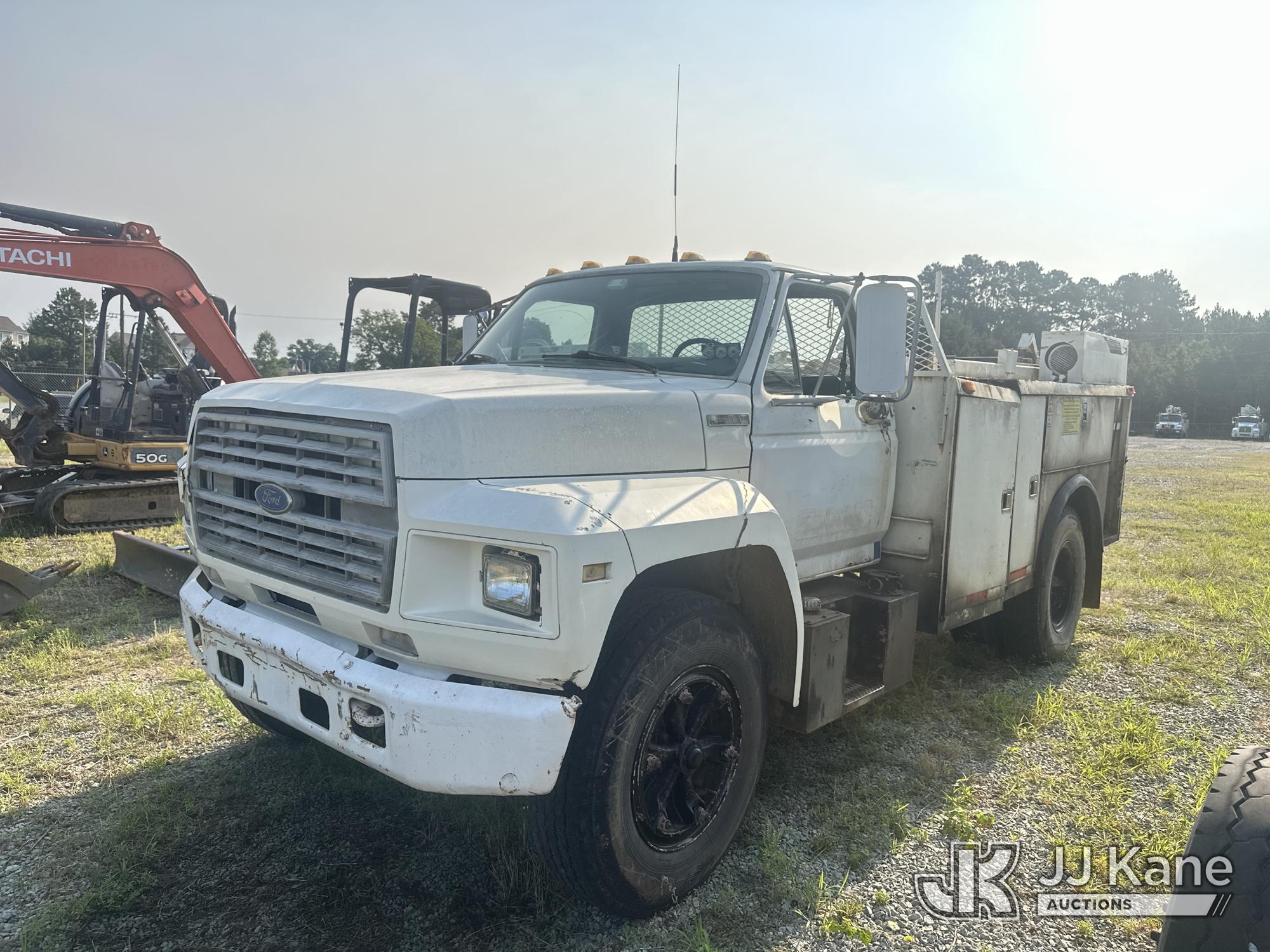 Photo of a 1997 Ford F700