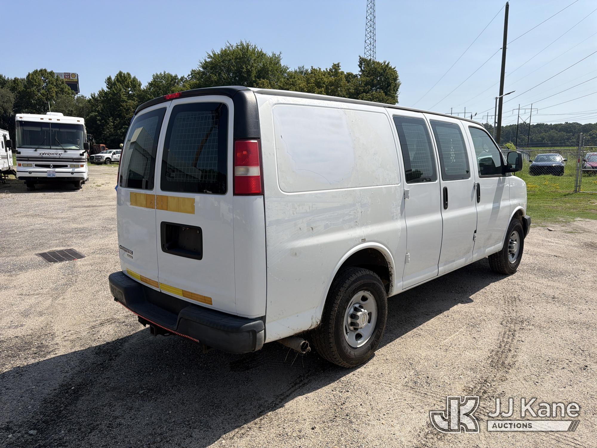 2013 Chevrolet Express G2500