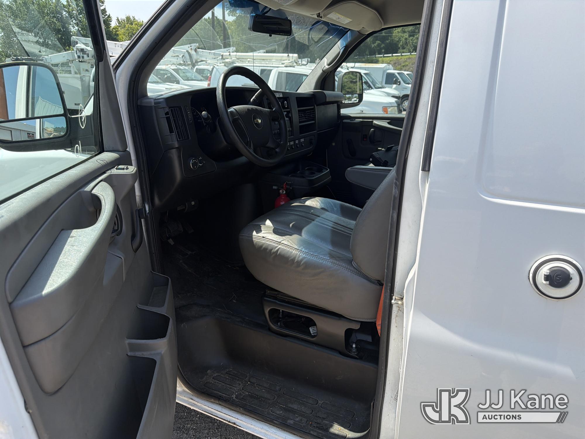 2013 Chevrolet Express G2500