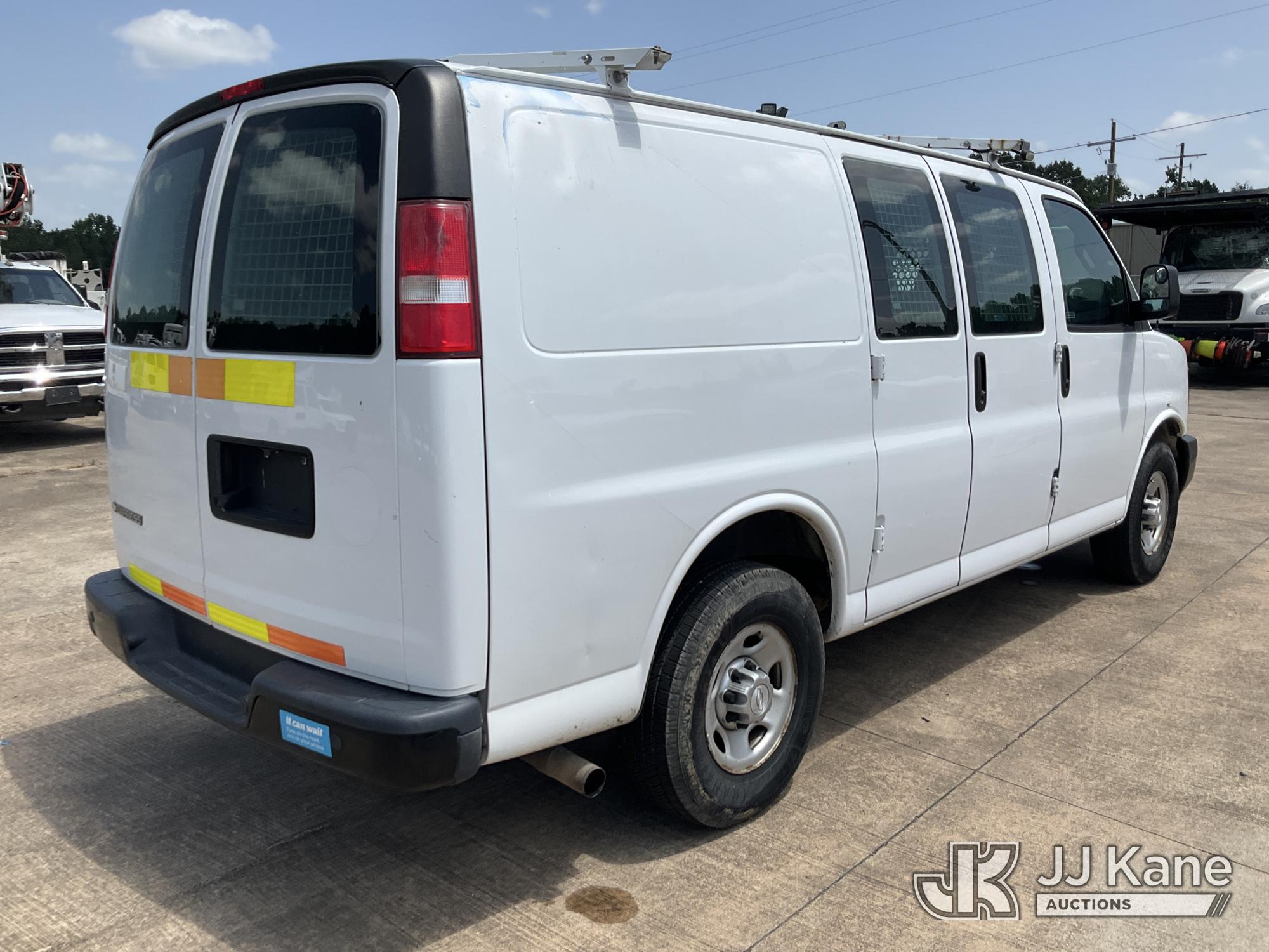 2017 Chevrolet Express G2500