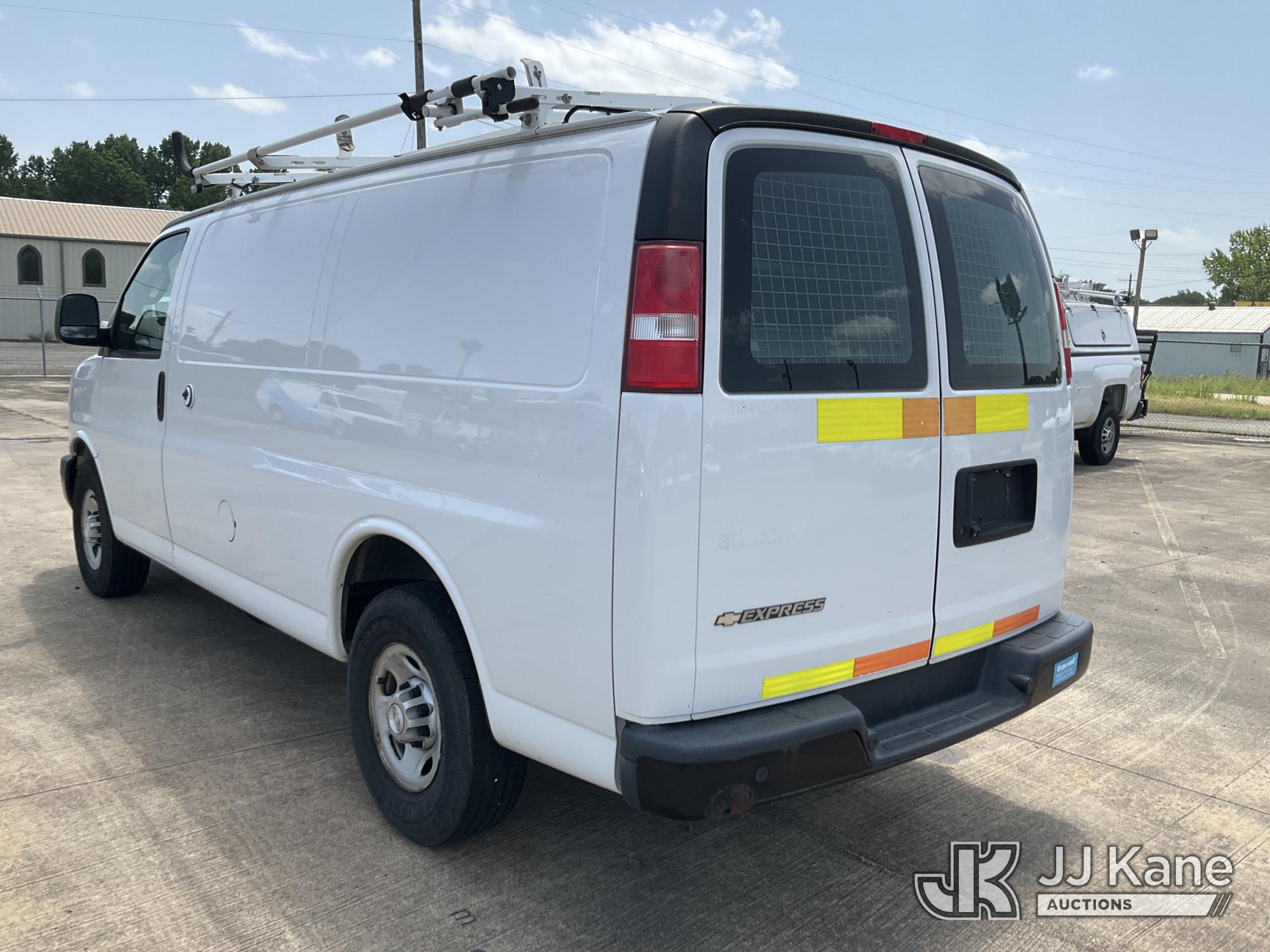 2017 Chevrolet Express G2500