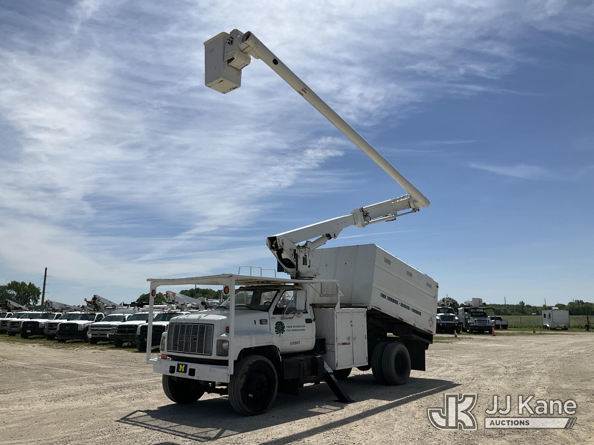 Photo of a 2001 GMC C7500