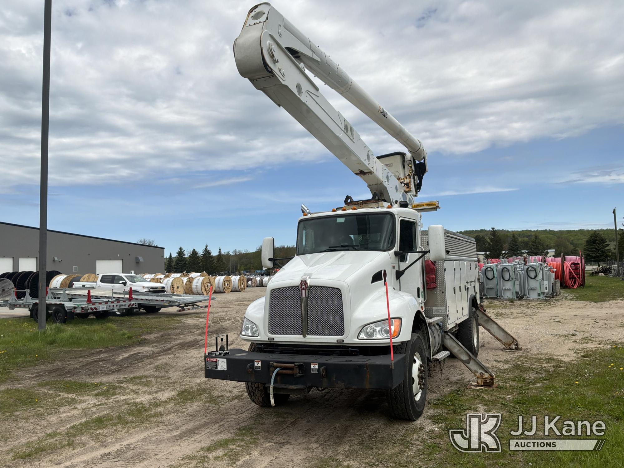 Photo of a 2017 Kenworth T370 4x4
