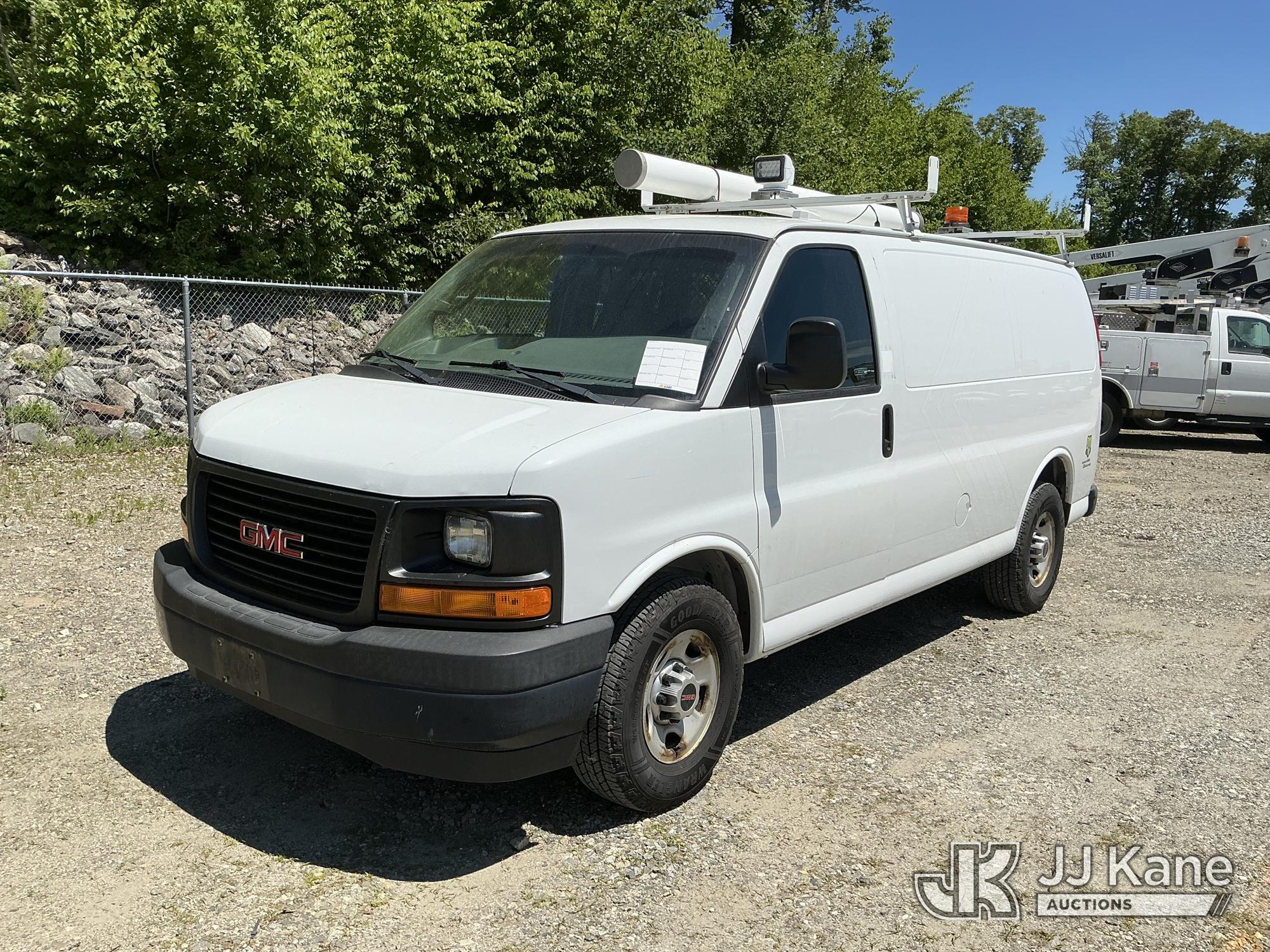 Photo of a 2017 GMC Savana G2500